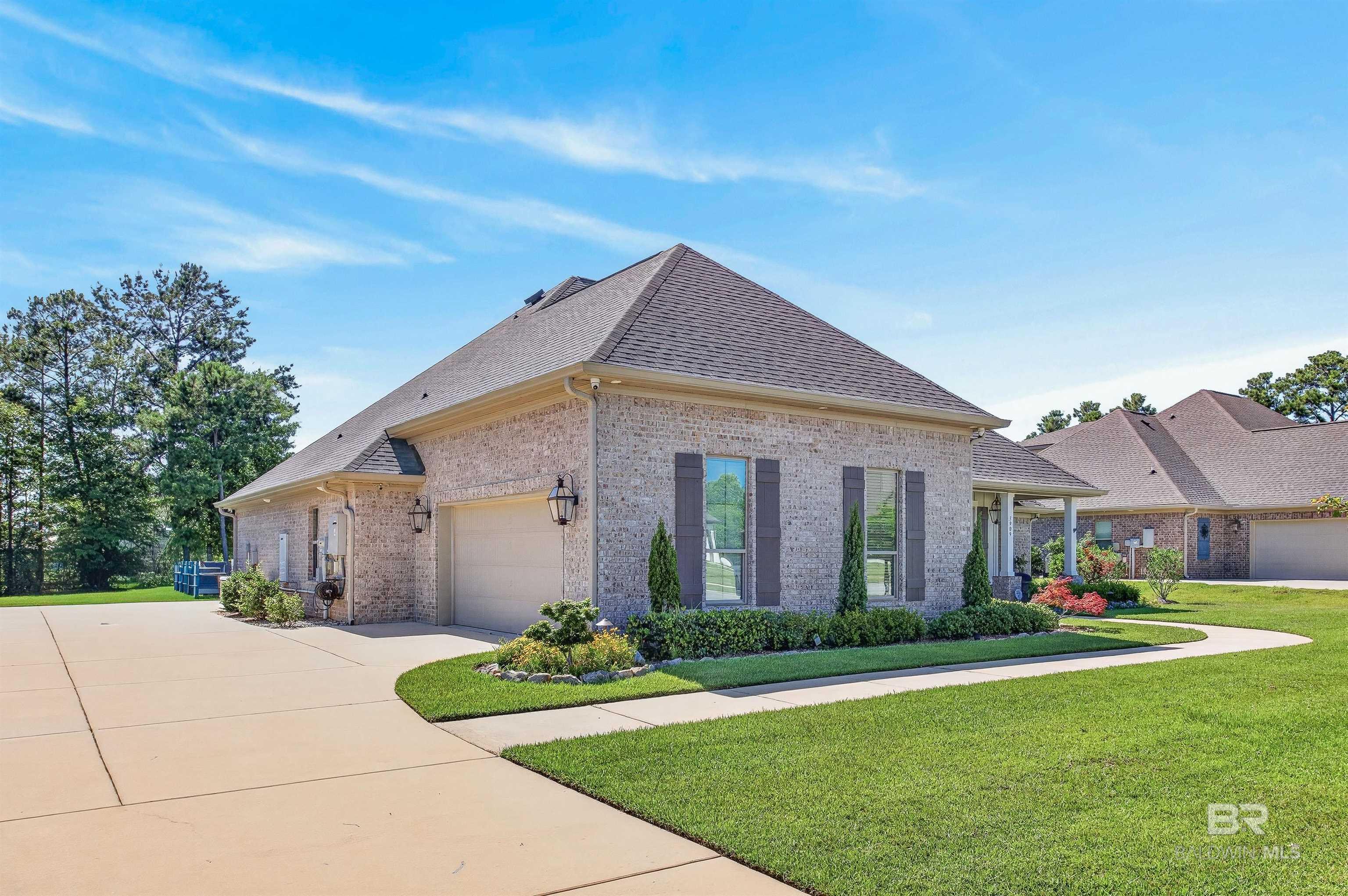 https://zimg.paragon.ice.com/ParagonImages/Property/PG/BCAR/397415/21/0/0/a3298296f27621d90a41a288fb9ff965/7/a590591b8f2936088e12d904c8db97d3/397415-5b56426b-893f-4d1b-a847-b48f9d775382.JPG