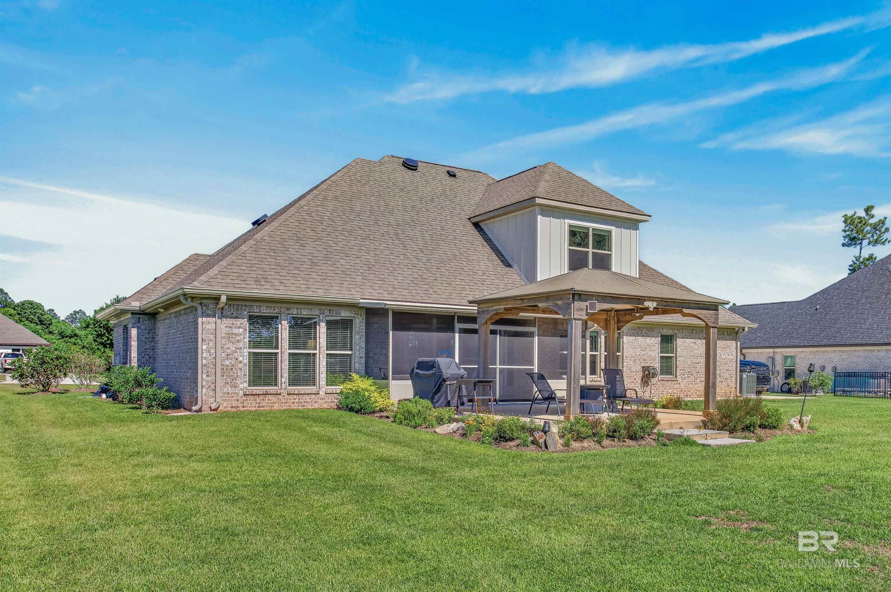 https://zimg.paragon.ice.com/ParagonImages/Property/PG/BCAR/397415/32/0/0/62dbfa3ece236e62955f8cf92ee6a6c2/7/a590591b8f2936088e12d904c8db97d3/397415-52fbf539-7506-443b-8f1e-756c9163fc72.JPG