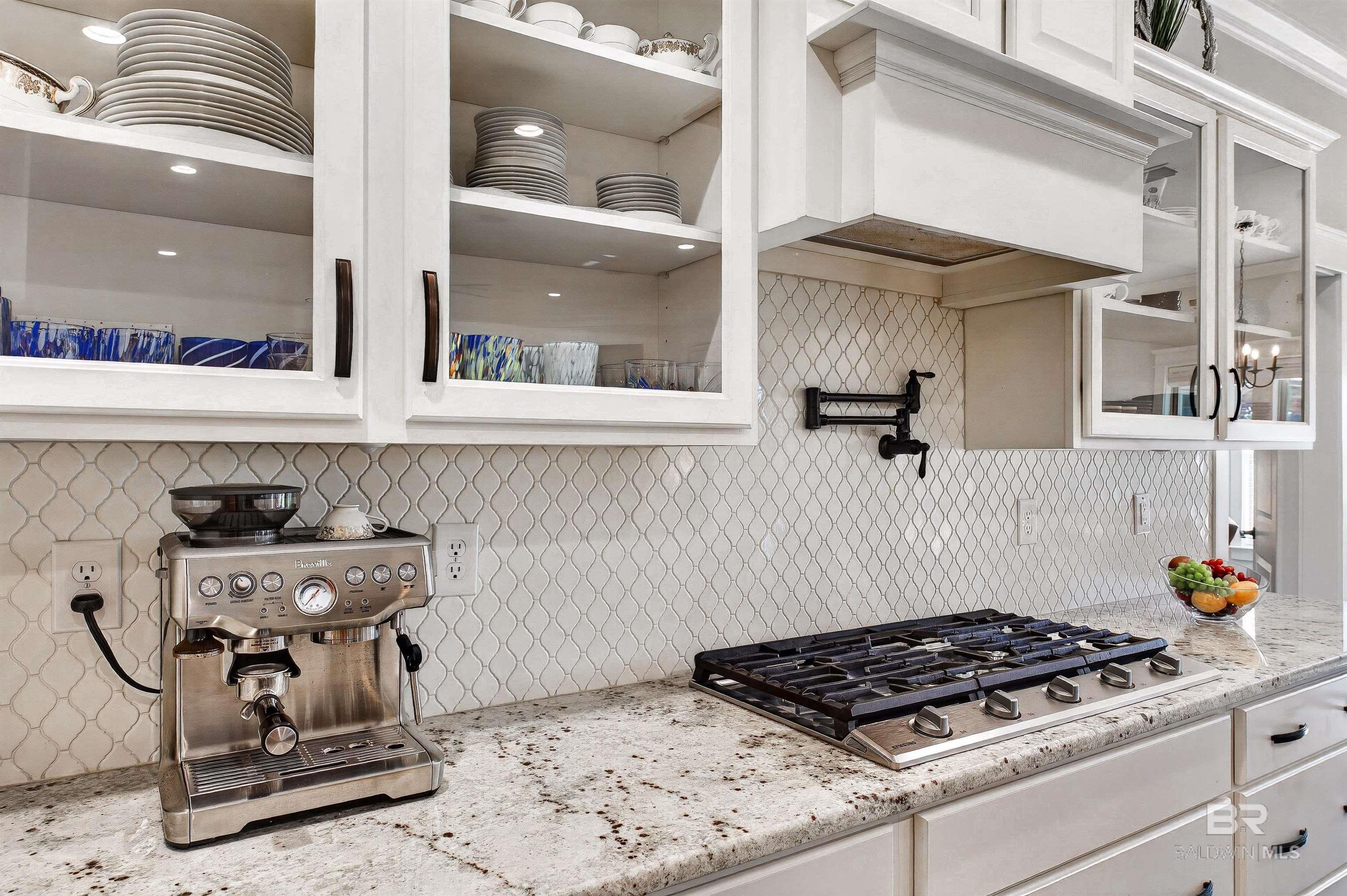 https://zimg.paragon.ice.com/ParagonImages/Property/PG/BCAR/397415/52/0/0/6cb7a5f0565e7675d3d25e2e1785cee8/7/a590591b8f2936088e12d904c8db97d3/397415-791f0bca-5723-42a4-b015-e606e6dc2af5.JPG
