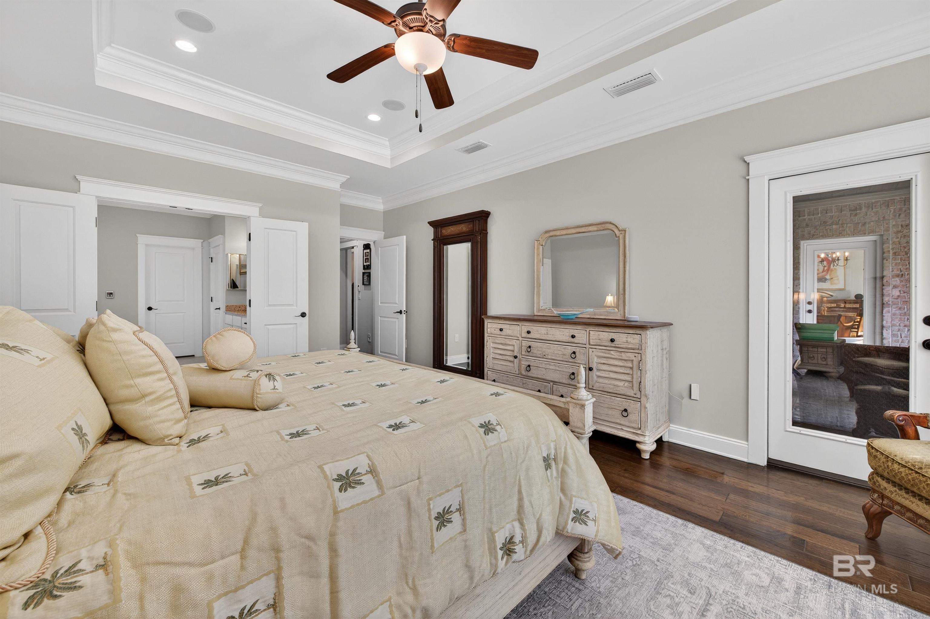 https://zimg.paragon.ice.com/ParagonImages/Property/PG/BCAR/397415/66/0/0/ecba3a7ac63619d7814ab90bbd13bcd1/7/a590591b8f2936088e12d904c8db97d3/397415-bbc23ac9-e2af-45ad-83a9-f655ffeee753.JPG
