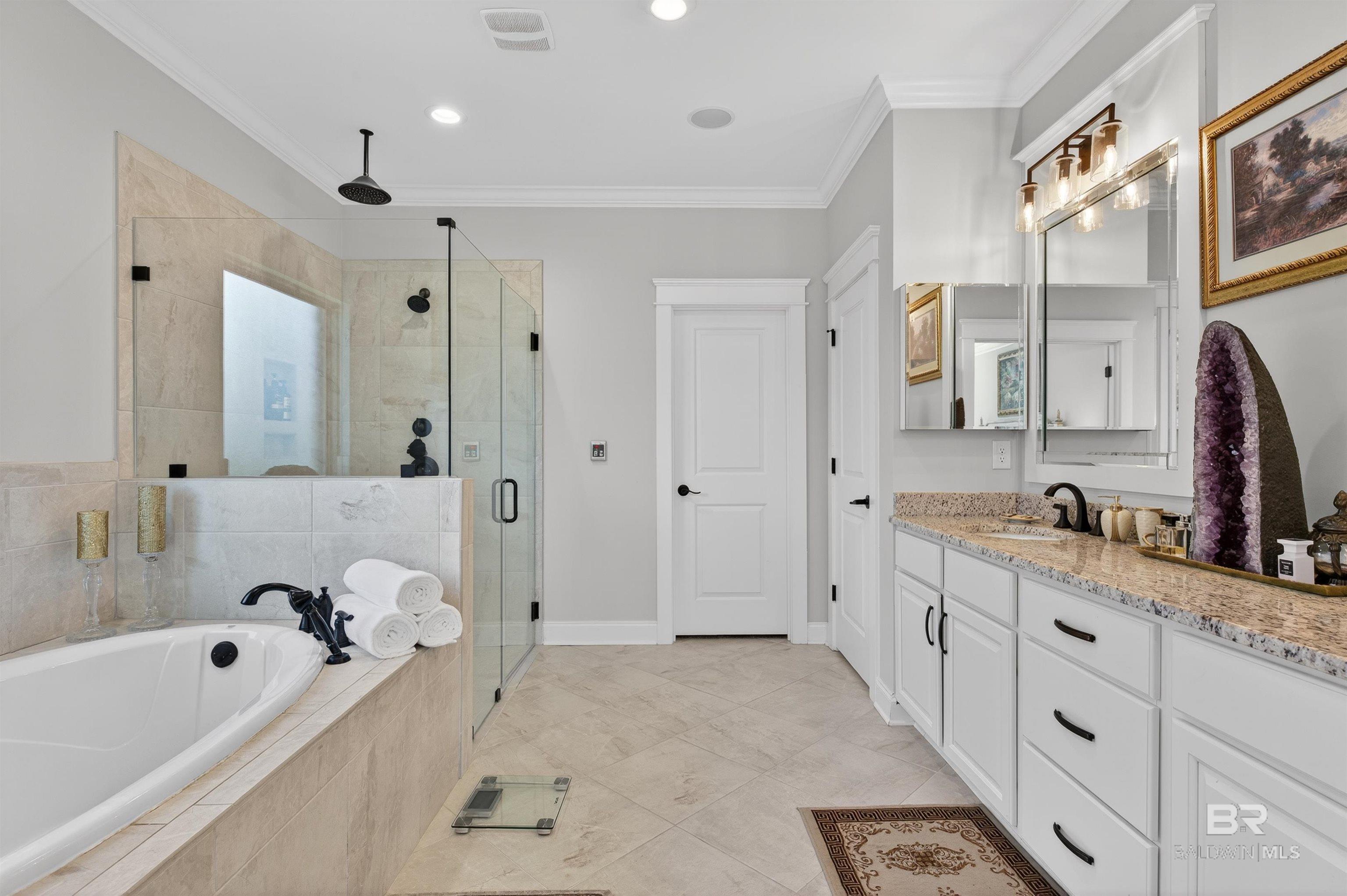 https://zimg.paragon.ice.com/ParagonImages/Property/PG/BCAR/397415/67/0/0/2ad2c1883a0c95ba4754ef2ecf5ee0f3/7/a590591b8f2936088e12d904c8db97d3/397415-1a1933ca-43b4-47f5-97dd-4bede9de69c9.JPG