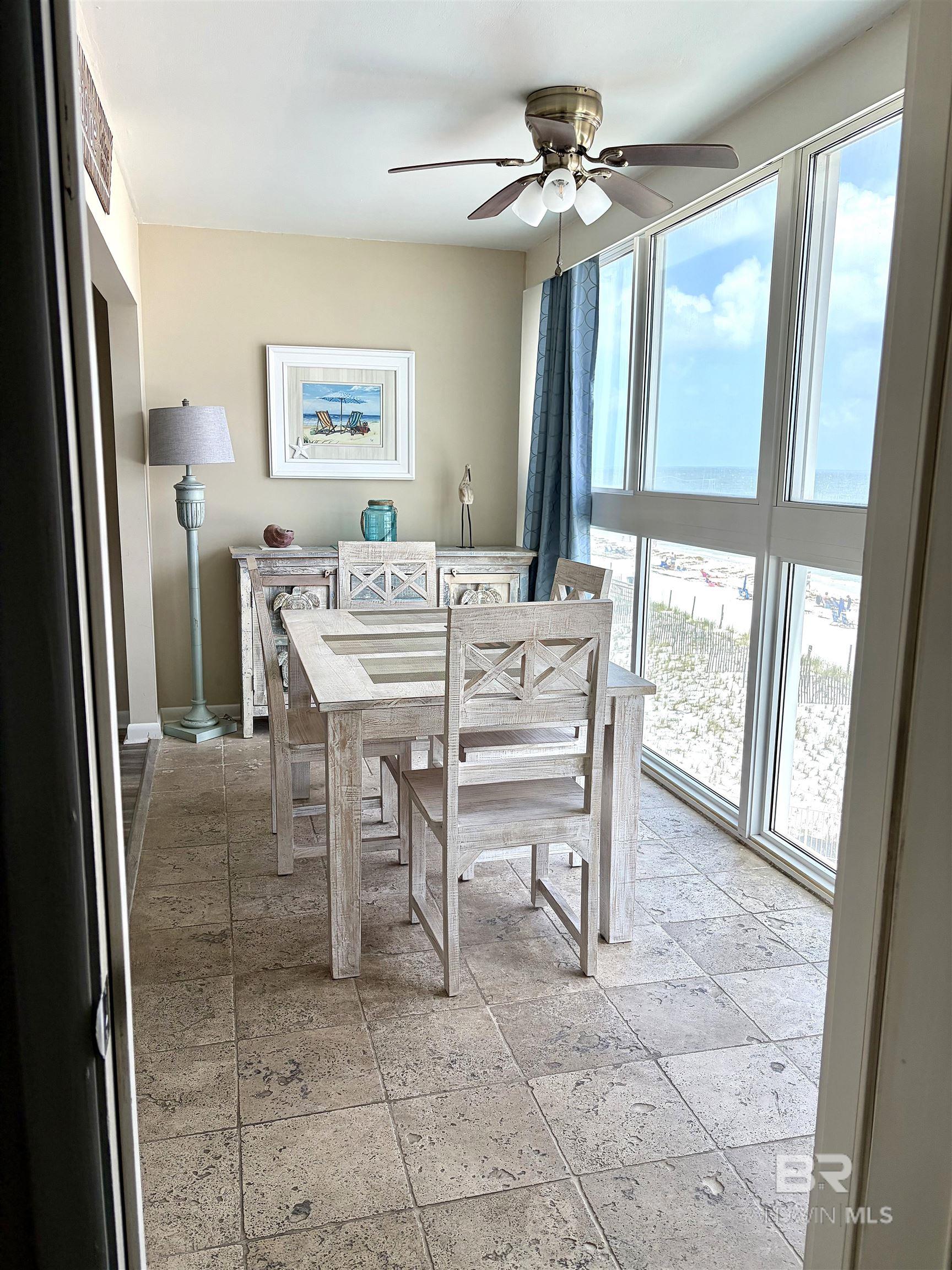 https://zimg.paragon.ice.com/ParagonImages/Property/PG/BCAR/397451/23/0/0/8382ee7df68fecaa75cc7b56a7fed146/7/b3d03fb99541eb87fd9aac998990293c/397451-3f335071-9d64-462e-84c2-ebd110b02689.JPG