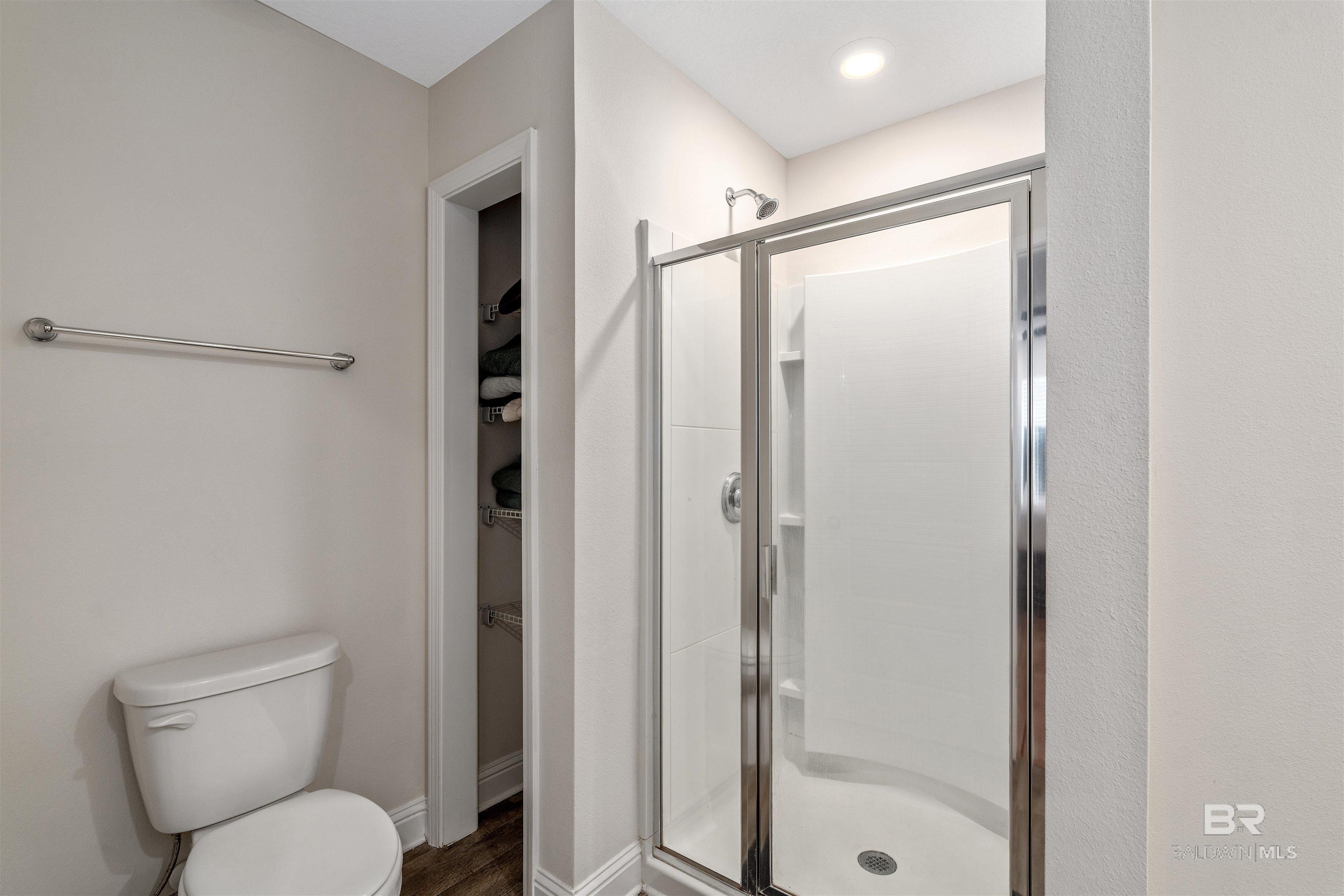 https://zimg.paragon.ice.com/ParagonImages/Property/PG/BCAR/397468/18/0/0/c776159ca906d7d37696c9776fc4b03d/7/45662cc3846e6f16d8701f0e23b88623/397468-a0154a06-83f8-4bd3-9ea8-fba19c0d2a27.JPG