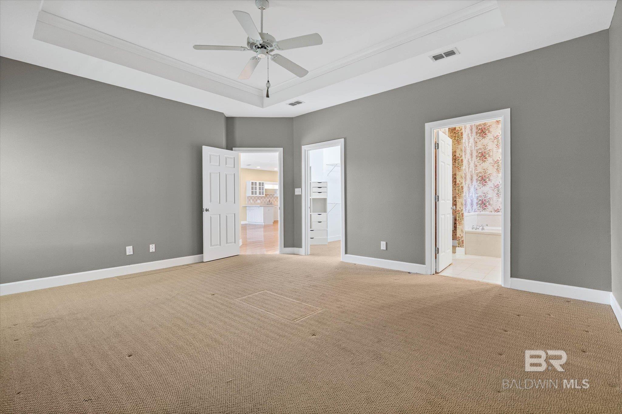 https://zimg.paragon.ice.com/ParagonImages/Property/PG/BCAR/397471/10/0/0/3a0e742807ab51be70d97208f6bb715a/7/3e260c3dc8bd22c2b7f9b7f67ae2a54e/397471-0ae6df98-5d5d-456f-be65-d2bcff70c403.JPG