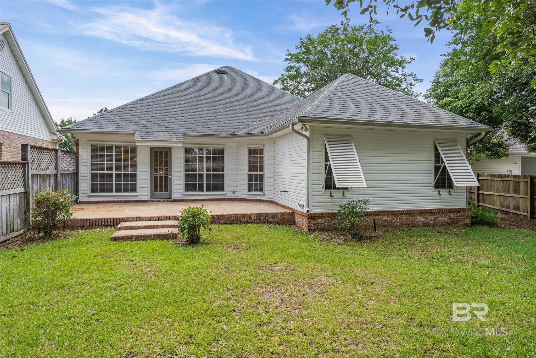 https://zimg.paragon.ice.com/ParagonImages/Property/PG/BCAR/397471/21/0/0/38806847648f0859c14c964f8dff6c00/7/3e260c3dc8bd22c2b7f9b7f67ae2a54e/397471-d8f868d1-da52-4344-afe8-15fab7787768.JPG