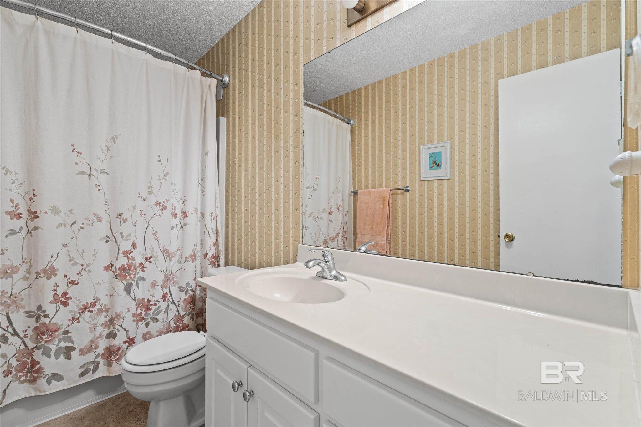 https://zimg.paragon.ice.com/ParagonImages/Property/PG/BCAR/397472/14/0/0/0c9b7206d9bc3ce0662bb98aa74a90d6/7/3307d4cda1870c506b85c184e84ba093/397472-dbc72828-0277-4a76-84e1-62b604dd4781.JPG