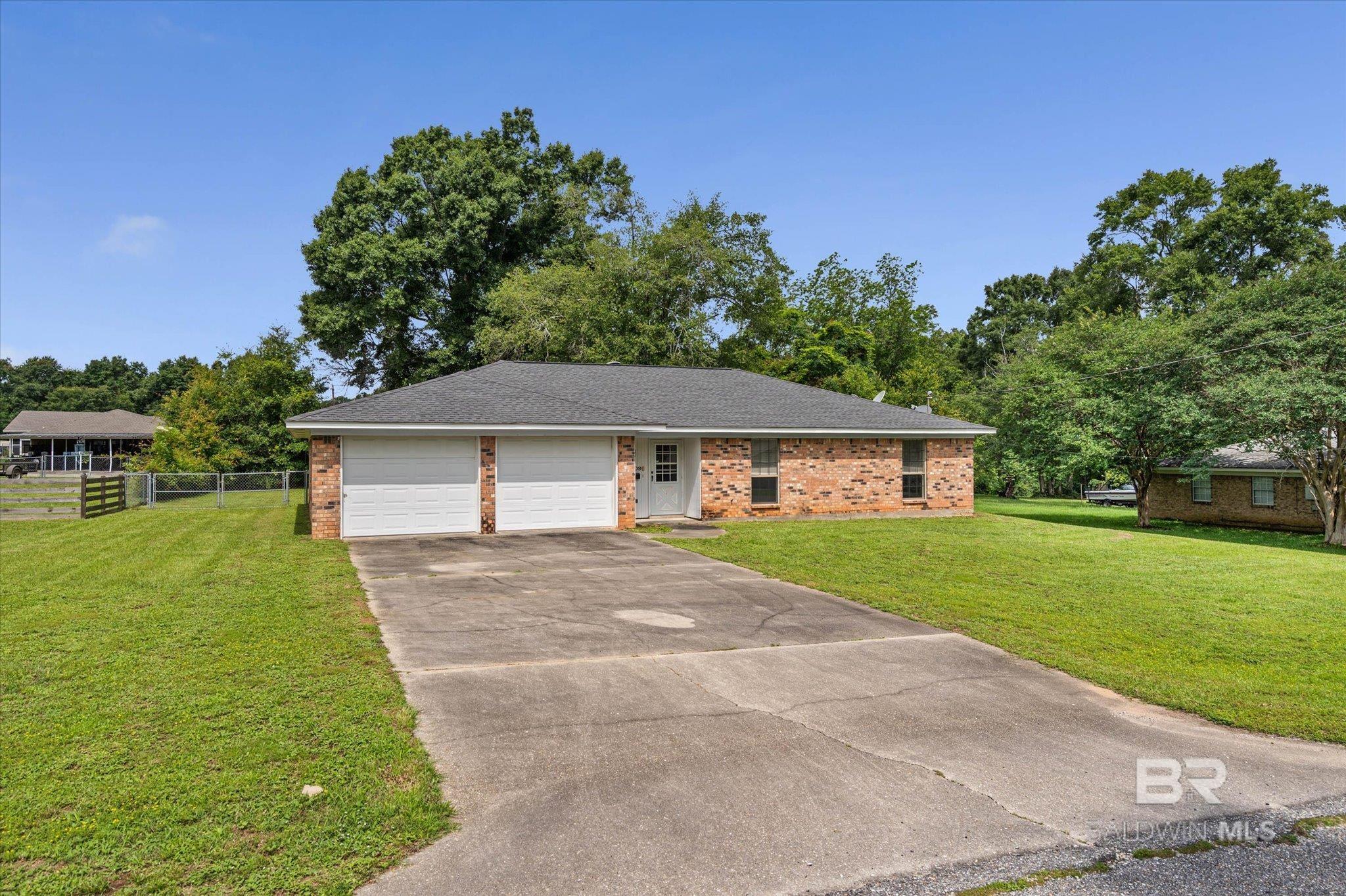 https://zimg.paragon.ice.com/ParagonImages/Property/PG/BCAR/397472/19/0/0/8fd022d6af5c19b7ad4c986b876abbc3/7/3307d4cda1870c506b85c184e84ba093/397472-c30b8e56-b2f3-4a17-a68a-c71420302c43.JPG