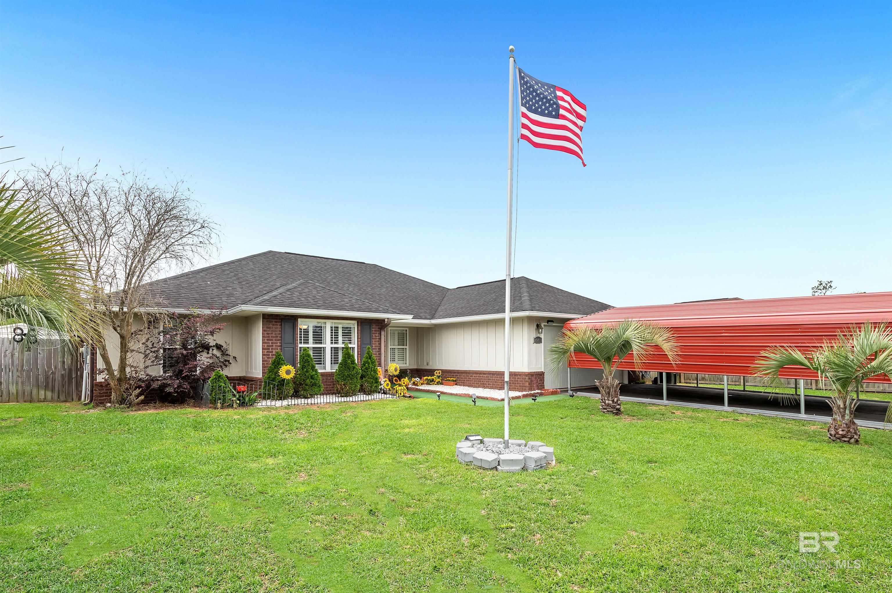 https://zimg.paragon.ice.com/ParagonImages/Property/PG/BCAR/397481/41/0/0/99bcd0ac35e34a91b124659bfde9454f/7/72e19a31db36baa1e9dba0def3ac4bd1/397481-20410D99-355A-4916-A234-0142F2DC270C.JPG
