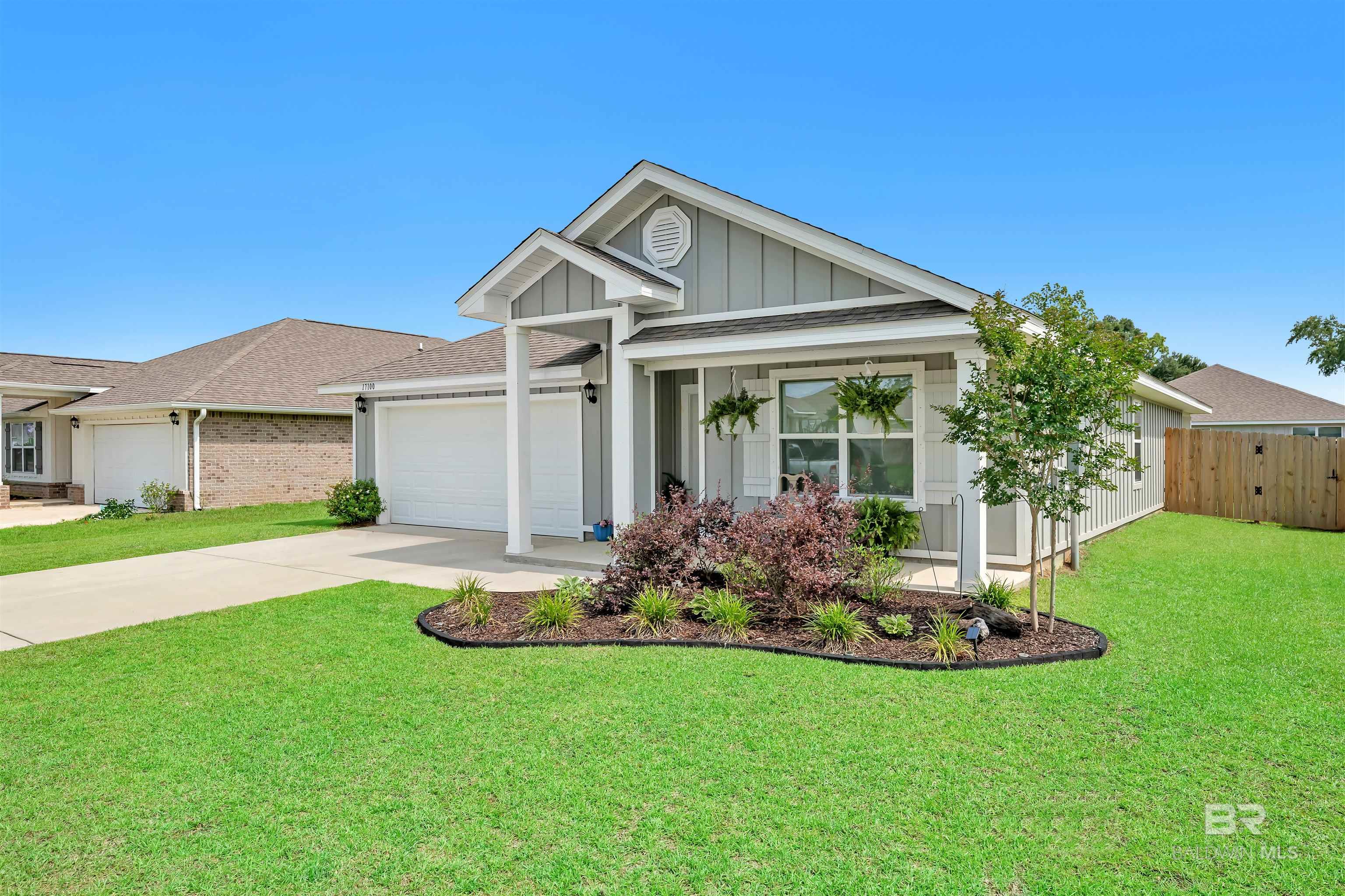 https://zimg.paragon.ice.com/ParagonImages/Property/PG/BCAR/397482/31/0/0/e2d95ea490f8bbd904ee0845c31ede42/7/9b5d0f1fb3cd4edc606e09ebeaf31a38/397482-2c19d131-7006-4fbb-bf27-7d6b2d1a7bb7.JPG