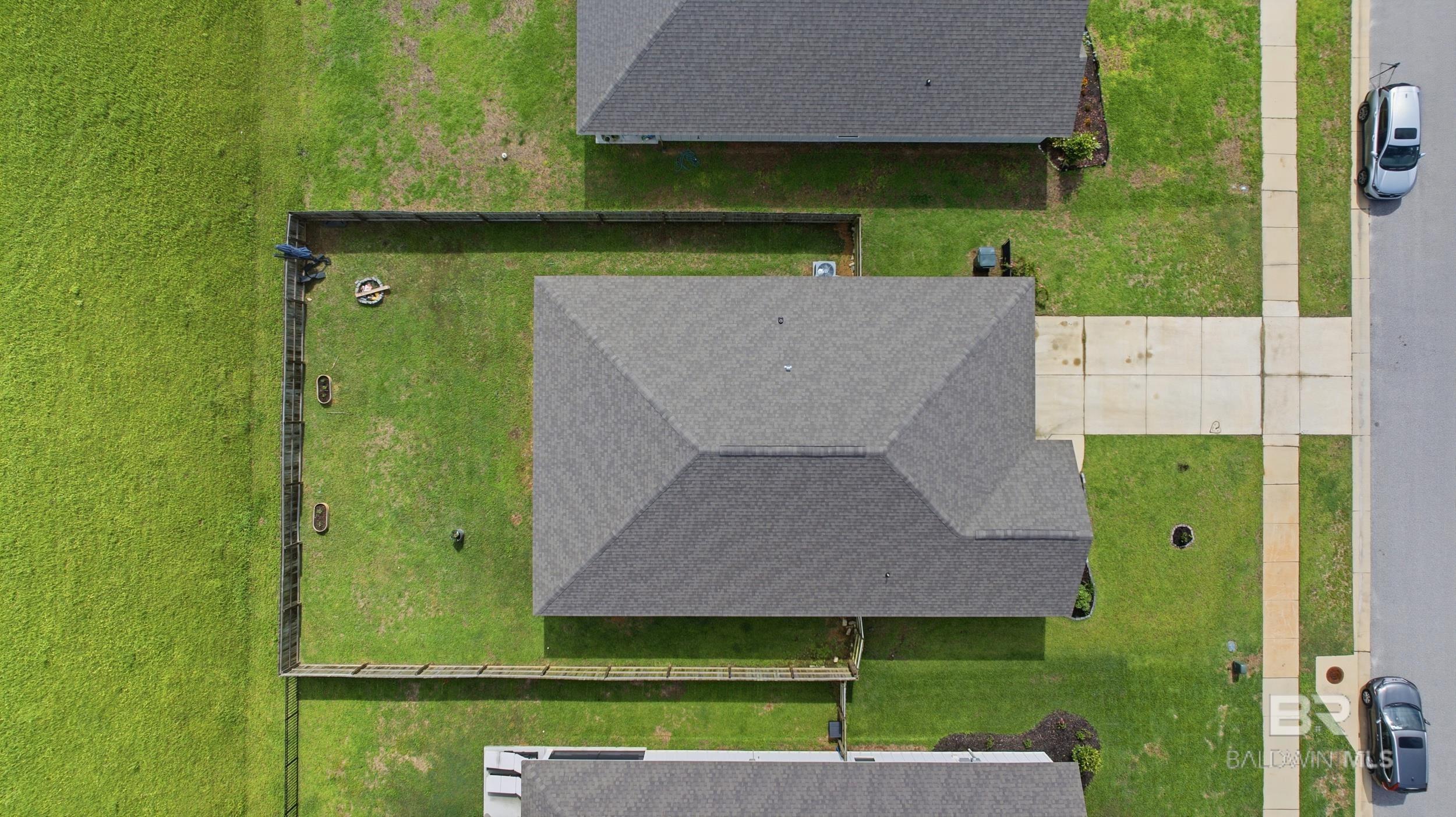 https://zimg.paragon.ice.com/ParagonImages/Property/PG/BCAR/397483/39/0/0/c92bf322c7caca4d4ee630590d119bca/7/a5e37acb3ccce7d85f402894654dd754/397483-498e6649-b17d-45b8-b5d8-84aeb9b302b9.JPG