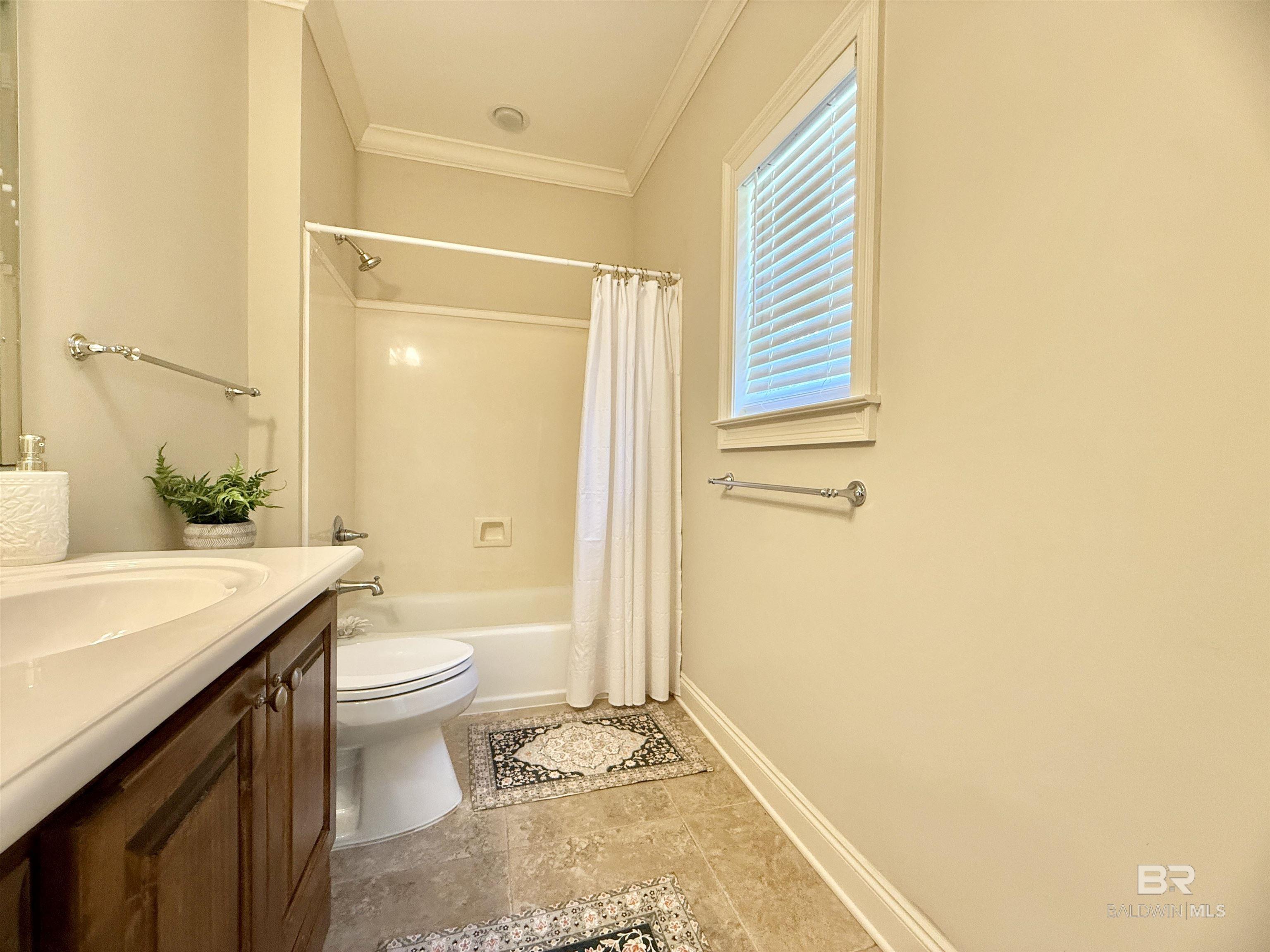 https://zimg.paragon.ice.com/ParagonImages/Property/PG/BCAR/397484/20/0/0/c1211976ca6be025d046246389cecec8/7/45e8f397a0602669cf89be1df182a7cb/397484-af13e369-3fcd-4f83-9055-50d3b960d4b6.JPG
