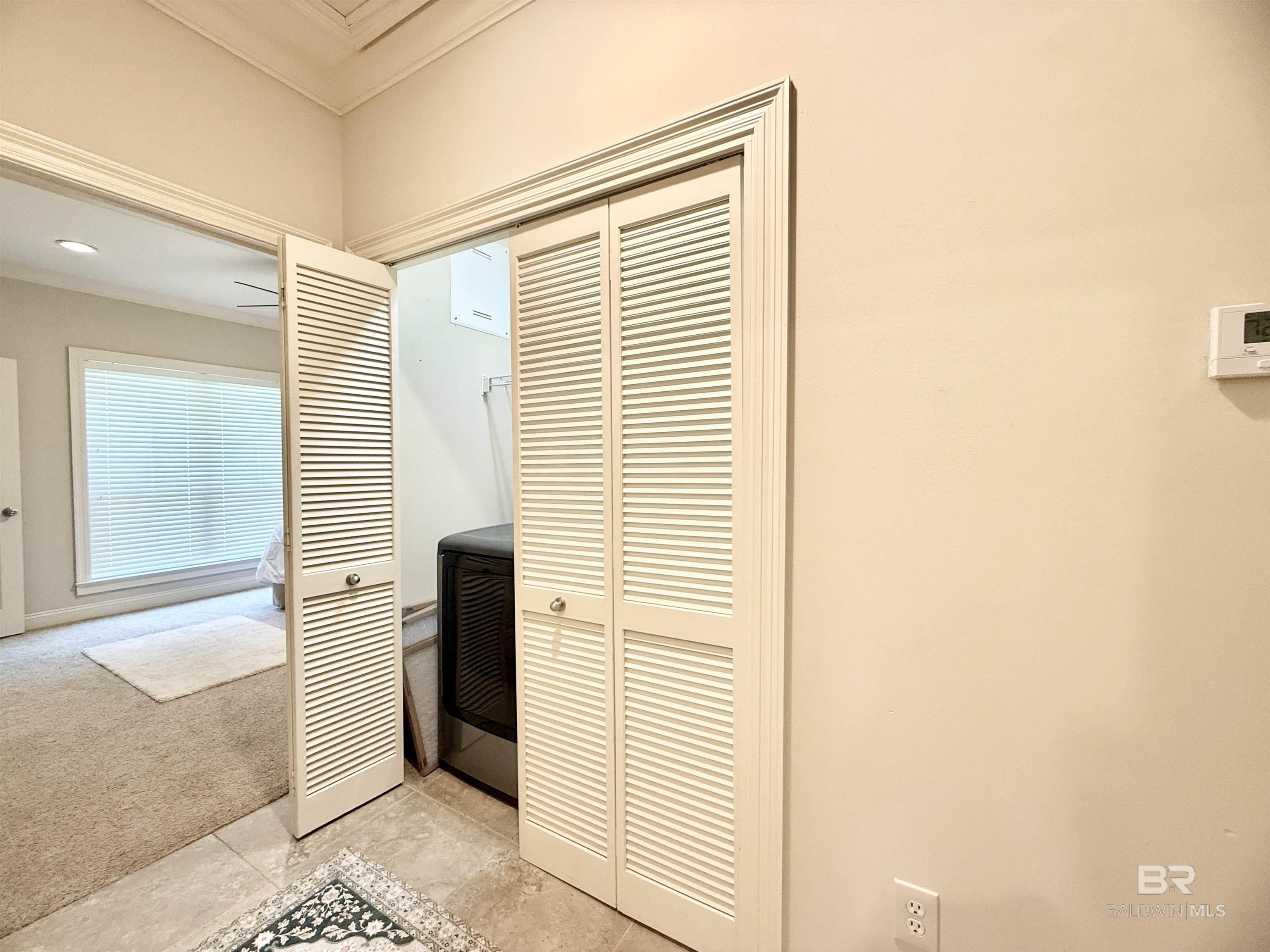 https://zimg.paragon.ice.com/ParagonImages/Property/PG/BCAR/397484/27/0/0/028964fa826897bcb1231fa505397196/7/45e8f397a0602669cf89be1df182a7cb/397484-fedd02f3-3316-4416-bcae-e94c2260aca6.JPG