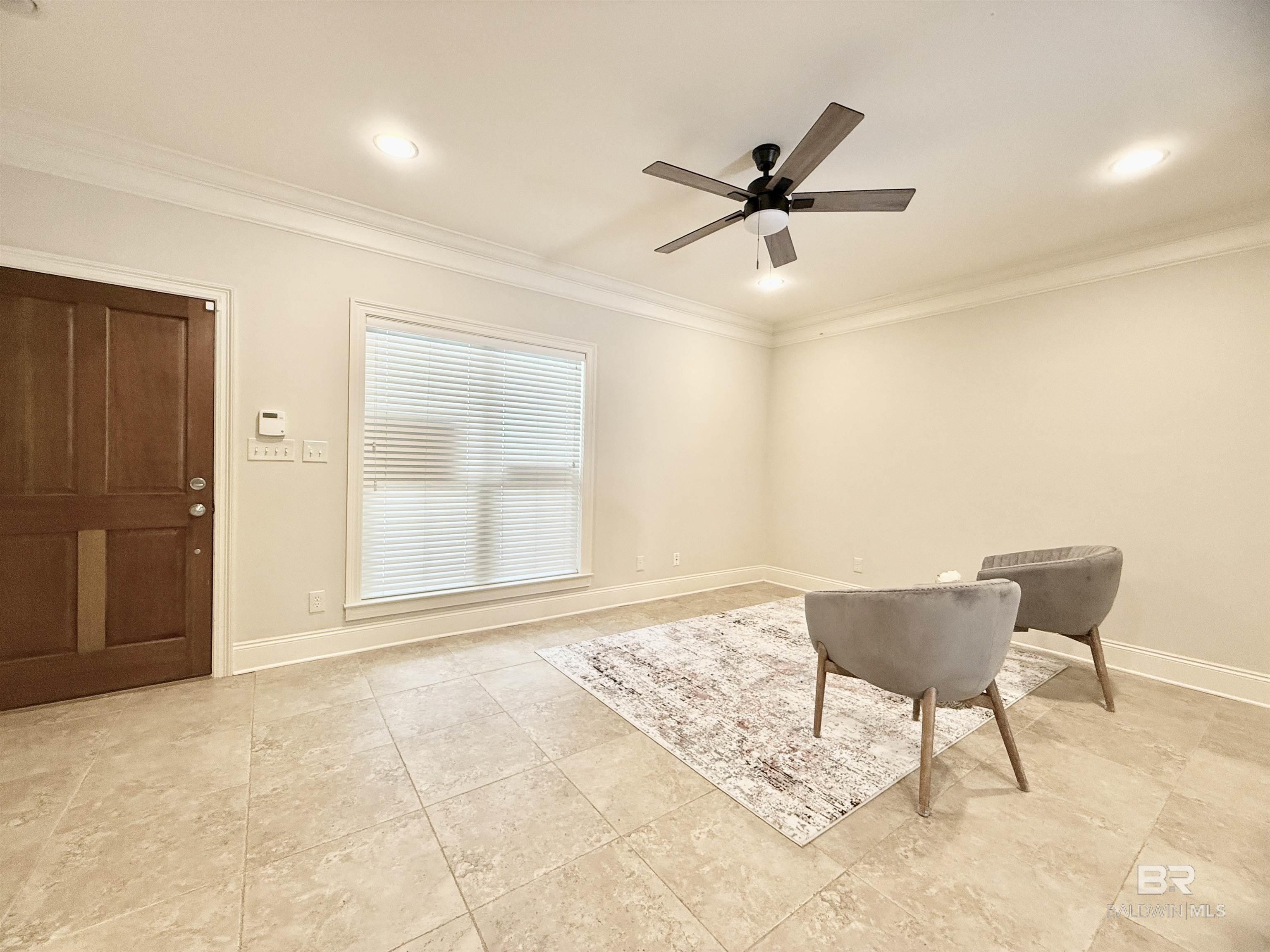 https://zimg.paragon.ice.com/ParagonImages/Property/PG/BCAR/397484/4/0/0/b29dd6149228e3dd22efb319848c25cb/7/45e8f397a0602669cf89be1df182a7cb/397484-e9996da7-b3c2-45c9-a24e-673c3604791d.JPG