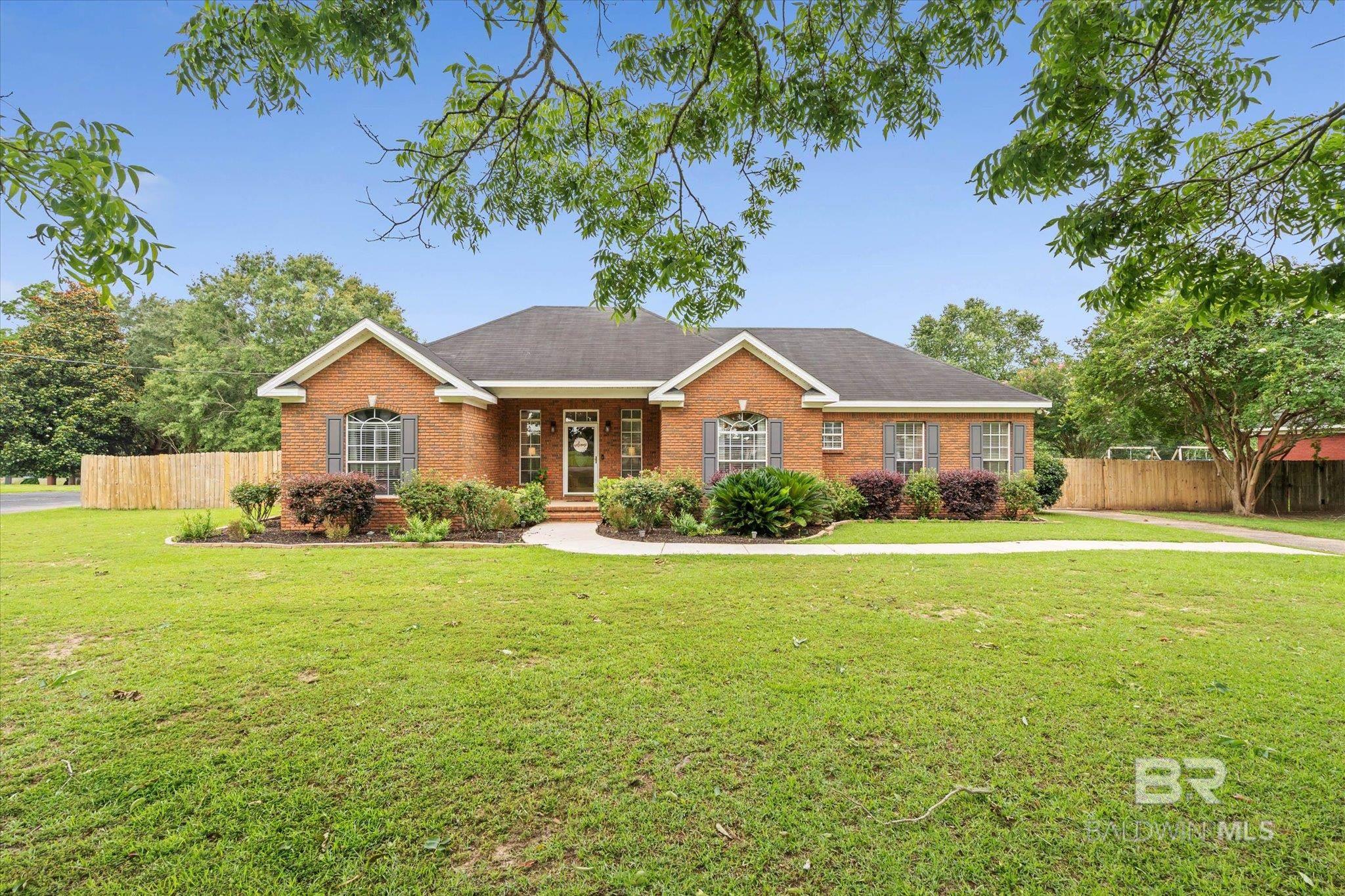 https://zimg.paragon.ice.com/ParagonImages/Property/PG/BCAR/397512/22/0/0/16d6fd82c890d7045229d67b6bbfd137/7/aef647e61d1e3a9a1a7ea95bce2651da/397512-af40ba66-ce6c-4501-a546-d9d1dacd0c09.JPG