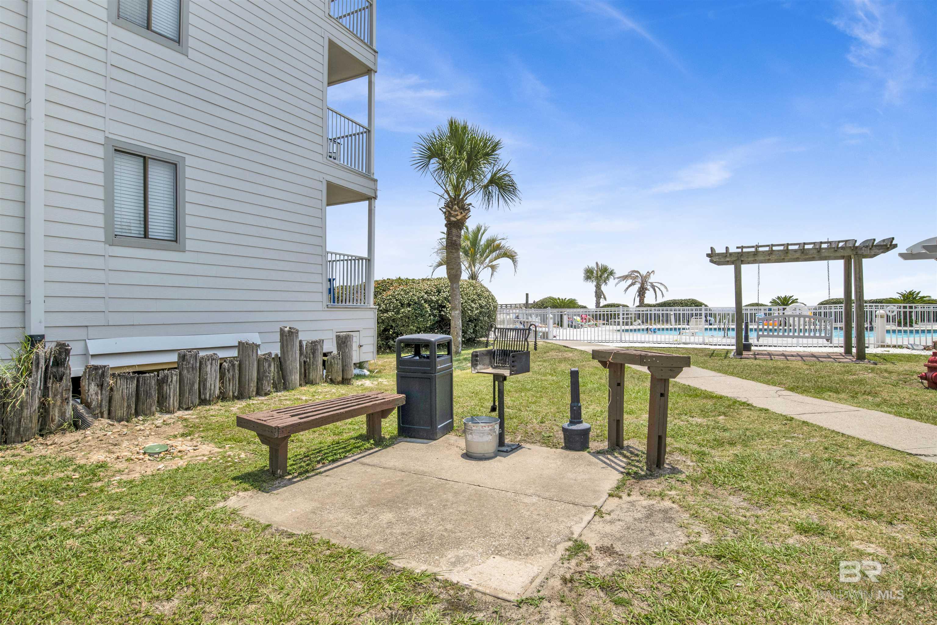 https://zimg.paragon.ice.com/ParagonImages/Property/PG/BCAR/397533/27/0/0/6e293c9a47436cbcacf4a0bbb2b4a341/7/1484bb9b6efeb98ba93bb34a13e9a50a/397533-594C97AD-FB32-474E-A389-0B351440FC06.JPG