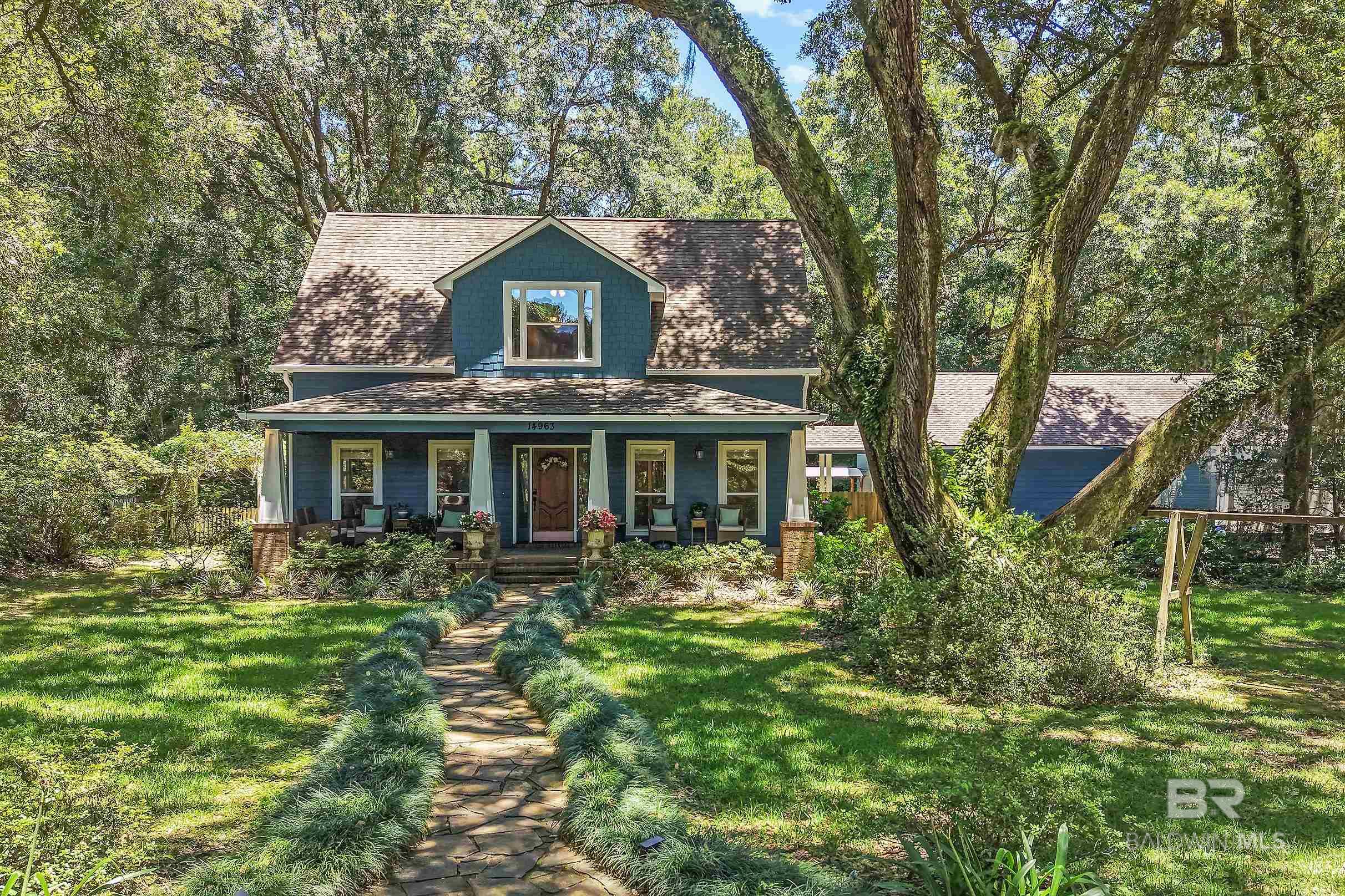 14963 Majestic Oaks Drive