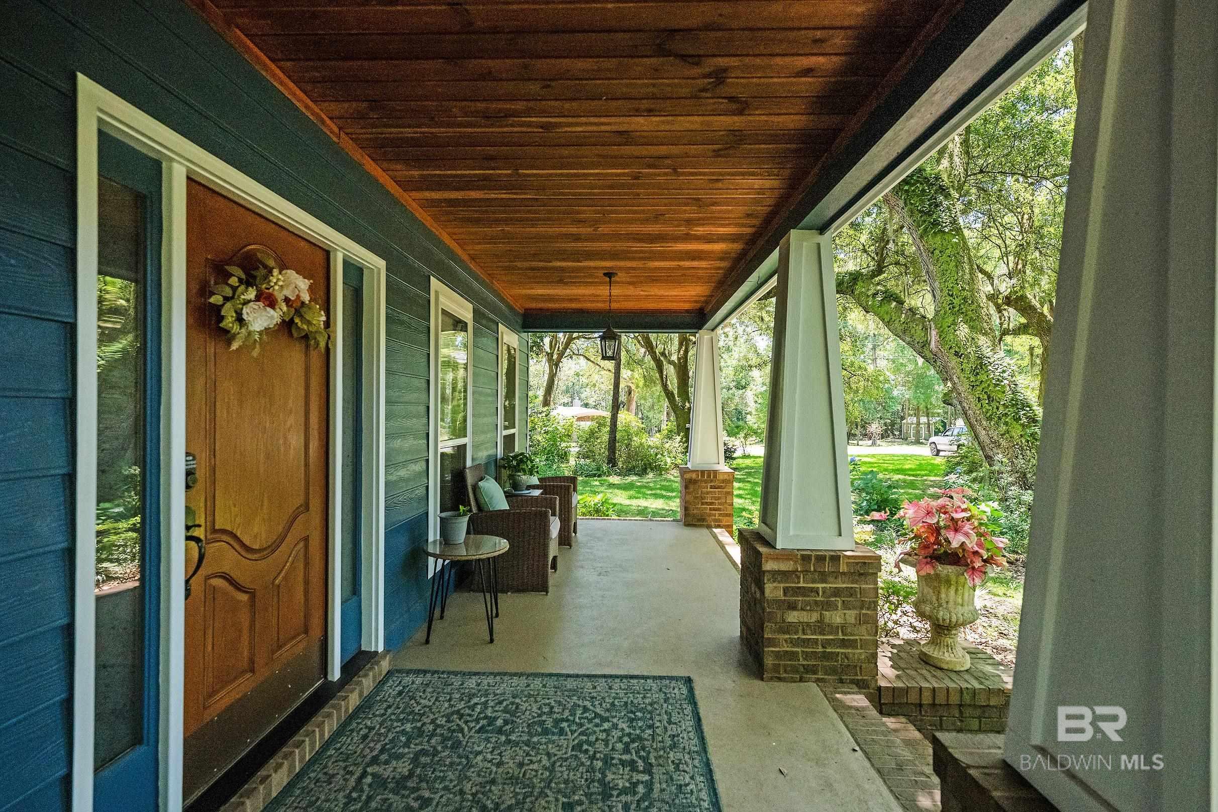 https://zimg.paragon.ice.com/ParagonImages/Property/PG/BCAR/397537/20/0/0/db90400fdc7f61ccfd5aa8bc5aef89bd/7/6cbf15fddce696883a3237b87b8e3607/397537-4b663d9f-fde2-4096-ad3b-30ce9a4b6c7b.JPG