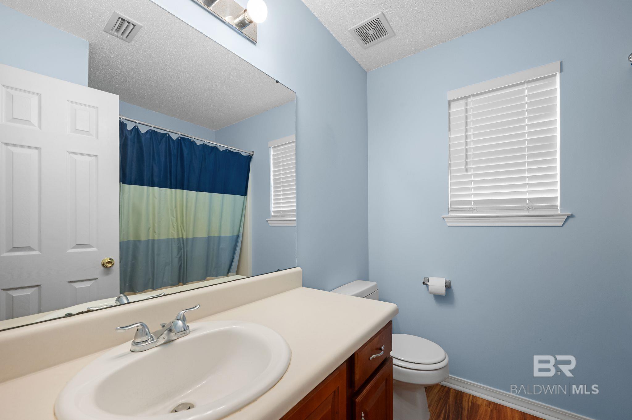https://zimg.paragon.ice.com/ParagonImages/Property/PG/BCAR/397539/26/0/0/fbadeea2cda97bd9fa106e123b6829ba/7/c8e7b14678bac27cb0fae7a55e9b8ae8/397539-c67929bd-9ab9-4685-acbf-e35f22fb0074.JPG