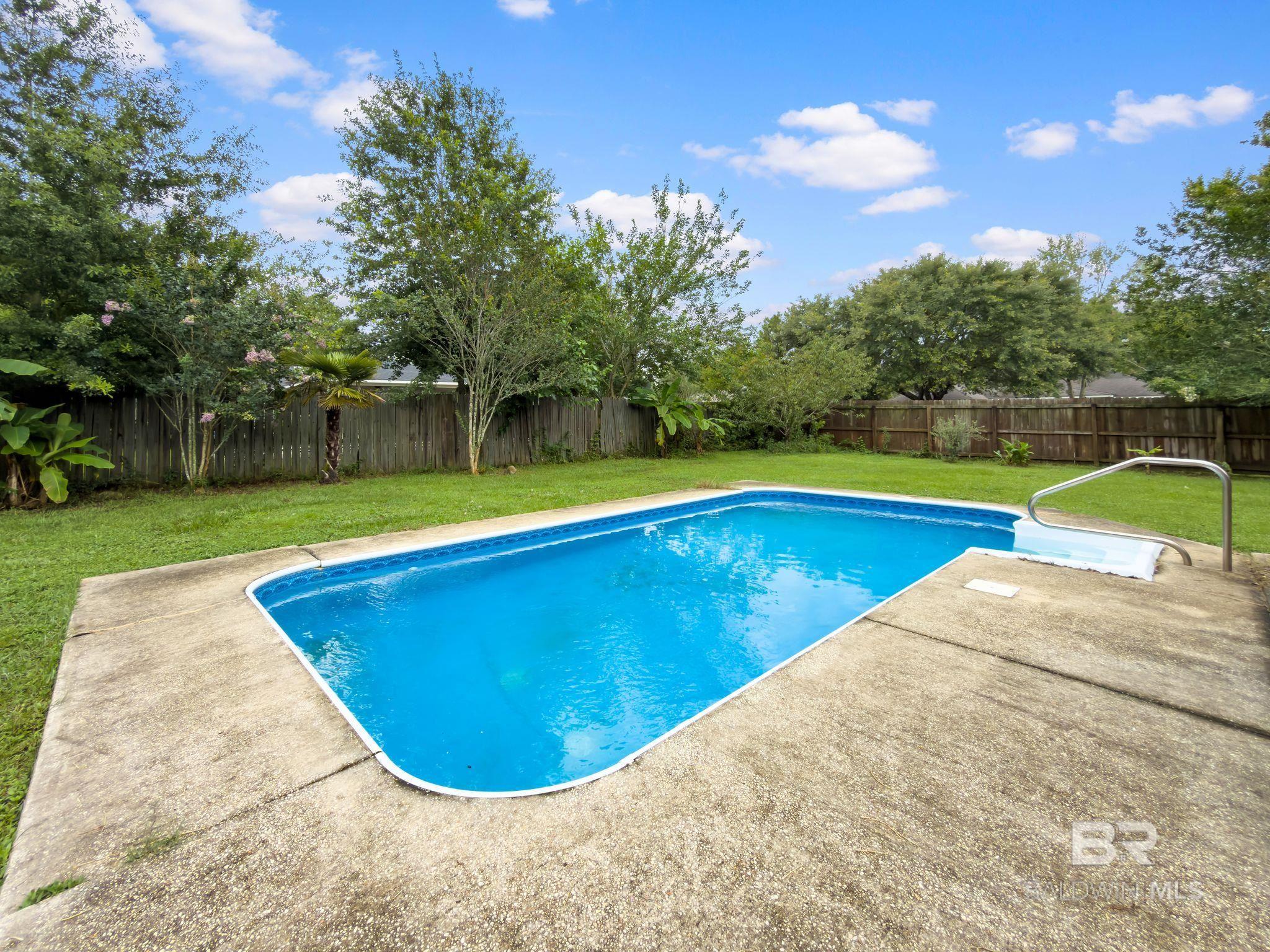 https://zimg.paragon.ice.com/ParagonImages/Property/PG/BCAR/397539/31/0/0/ee2f1d967eae759510fea5a0dbd5ffd4/7/c8e7b14678bac27cb0fae7a55e9b8ae8/397539-81457c44-7491-49dc-8828-f5df74209874.JPG