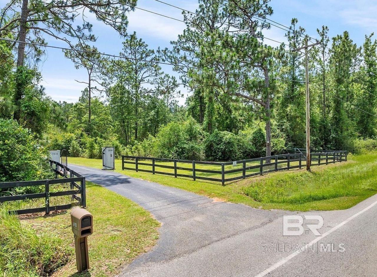 https://zimg.paragon.ice.com/ParagonImages/Property/PG/BCAR/397543/1/0/0/6a9a2c16ec57aa3a8141d16185033b62/7/f897749965be067002960178263688a9/397543-22ca1aec-c390-49f1-8f00-2027423be908.JPG