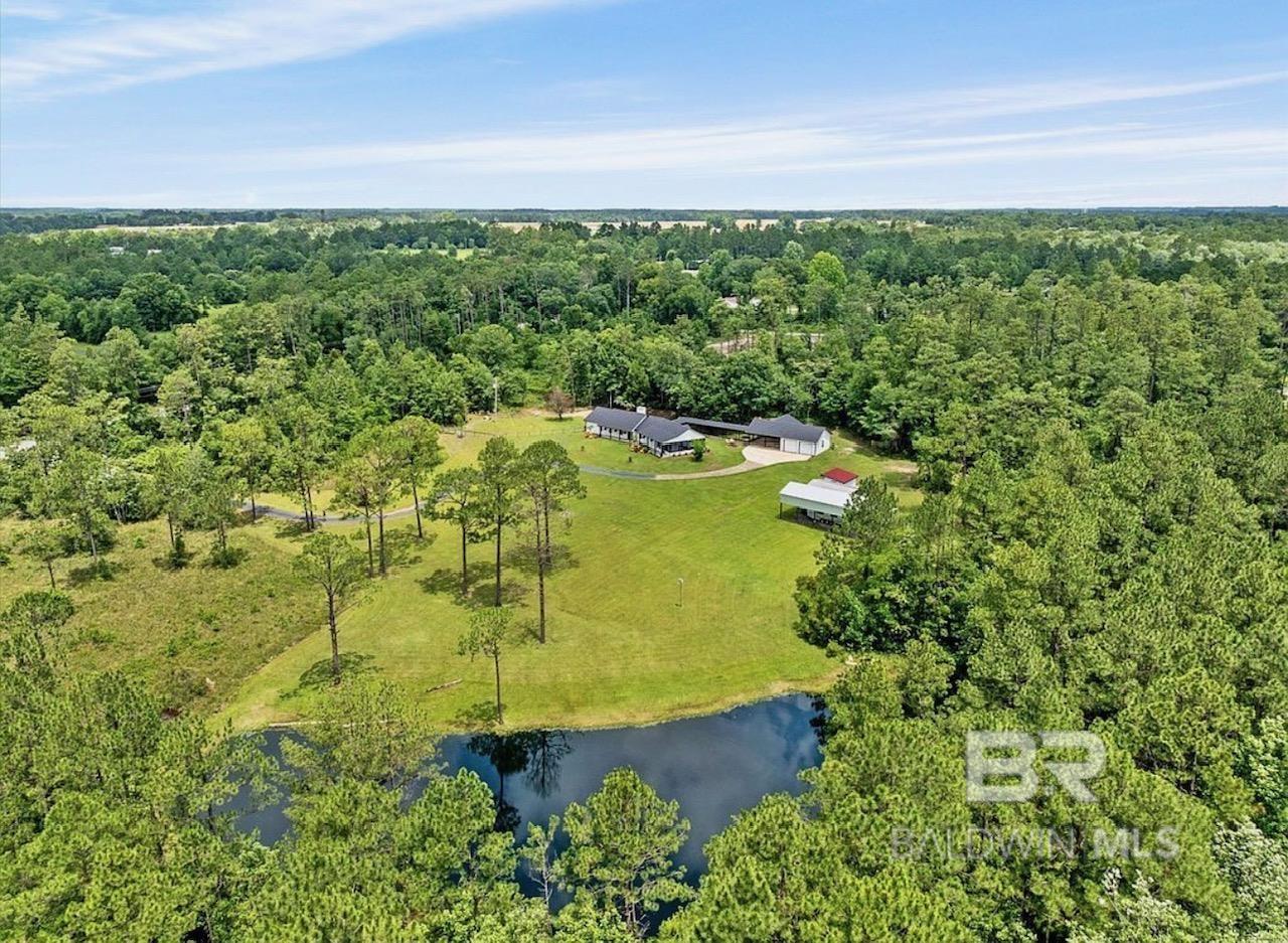 https://zimg.paragon.ice.com/ParagonImages/Property/PG/BCAR/397543/2/0/0/fc44eb686570e85ec826b1bb14f58a57/7/f897749965be067002960178263688a9/397543-b7109529-644f-4c76-b6c6-0590ff1c10da.JPG