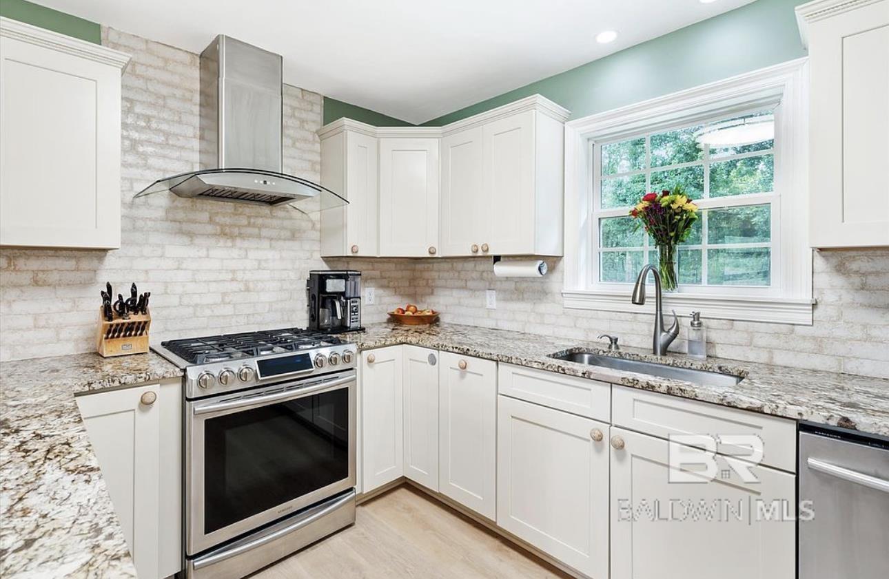 https://zimg.paragon.ice.com/ParagonImages/Property/PG/BCAR/397543/5/0/0/ed1433390b9fce87e4a1607e2f4e97e5/7/f897749965be067002960178263688a9/397543-a766870e-7961-4860-9b7b-e9f1ca222a4c.JPG