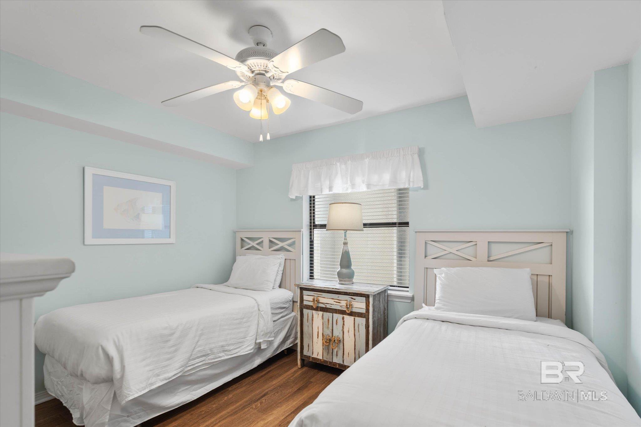 https://zimg.paragon.ice.com/ParagonImages/Property/PG/BCAR/397551/26/0/0/fc68e03671c255ffb05d80e0927de568/7/68829f13a30459b3154da1dc96a4423a/397551-757a35e7-667a-4b02-96aa-eed7ac318dc2.JPG