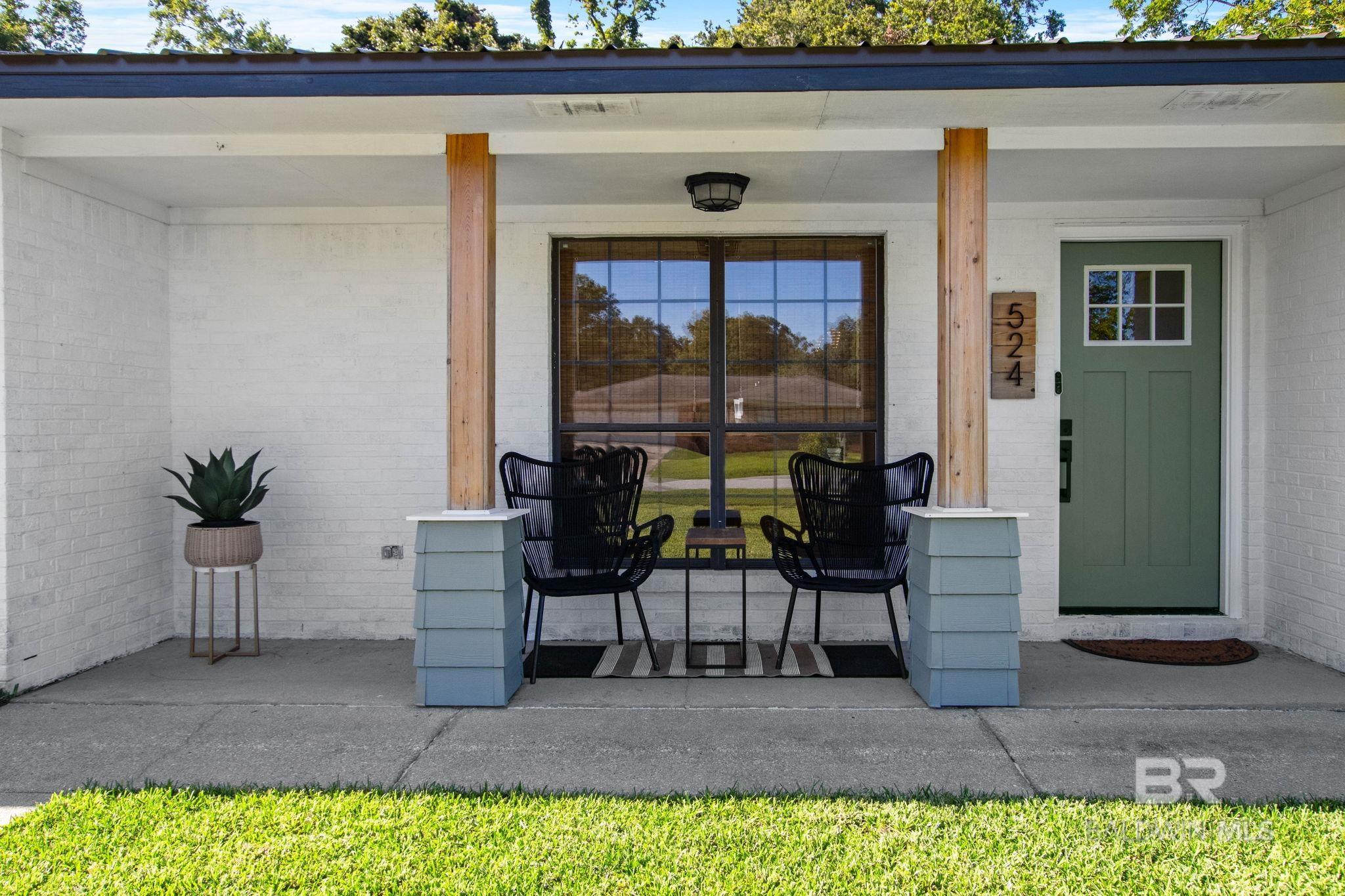 https://zimg.paragon.ice.com/ParagonImages/Property/PG/BCAR/397552/3/0/0/e16dc02ce49a556614e56178fd720172/7/12023cc5ca67835faf5ef7963490b602/397552-3d0528bd-5cc4-40ba-a525-936b64359f01.JPG