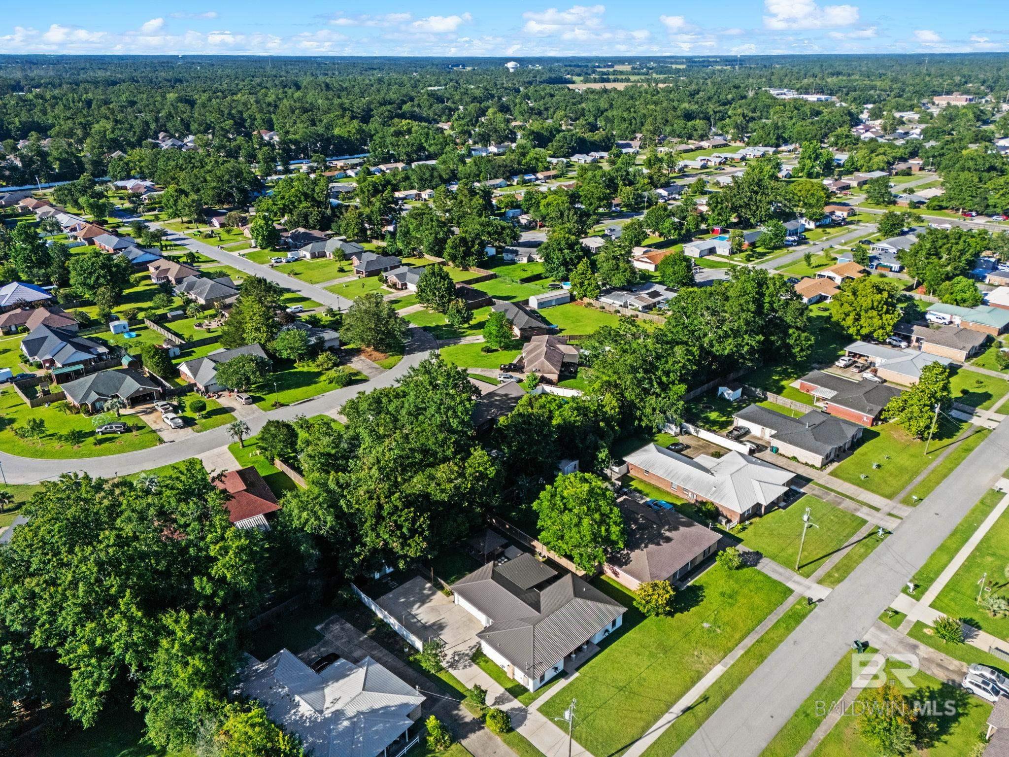 https://zimg.paragon.ice.com/ParagonImages/Property/PG/BCAR/397552/35/0/0/645da29021dea3bf19c31b2ef1d0b591/7/12023cc5ca67835faf5ef7963490b602/397552-e856253a-ce46-49b1-945f-5a08888ded92.JPG