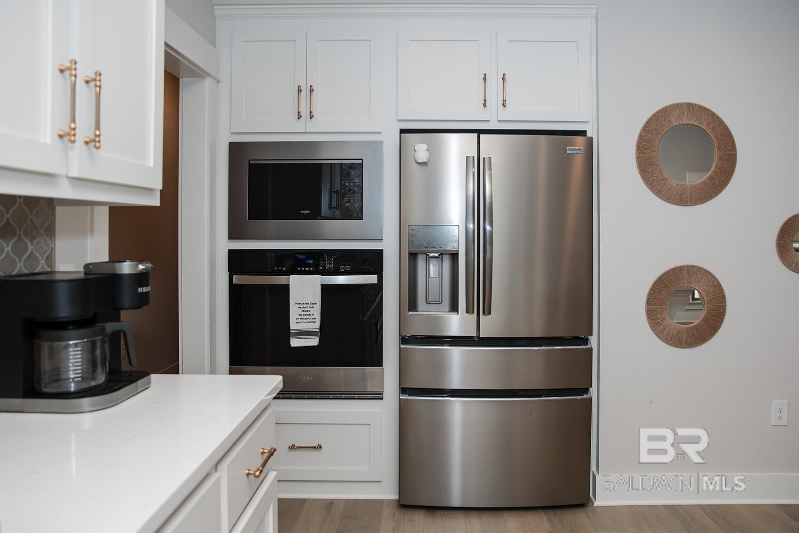 https://zimg.paragon.ice.com/ParagonImages/Property/PG/BCAR/397571/22/0/0/82636db6255516c212018544c10d6ad6/7/812cbe01f7dc6106b61e2bdb2ddbfbfd/397571-5eab6547-137c-4e44-8d0a-d75bc8d535ac.JPG