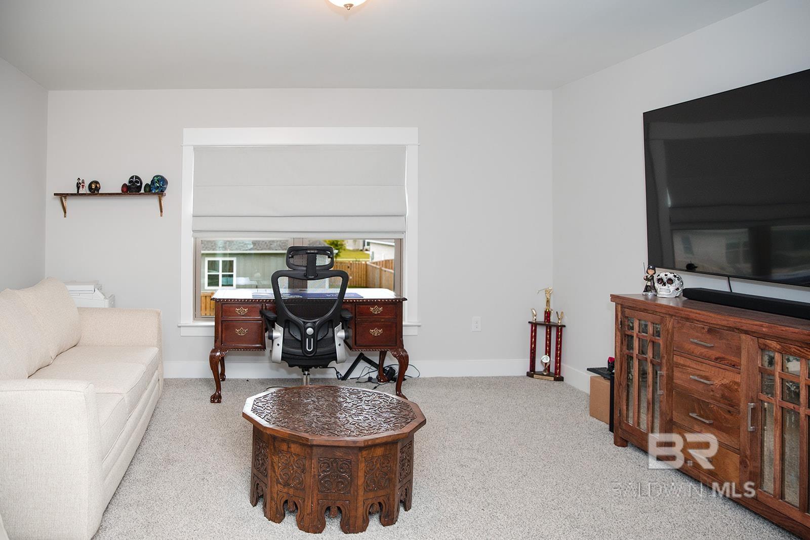 https://zimg.paragon.ice.com/ParagonImages/Property/PG/BCAR/397571/39/0/0/55ced644f7b90dc482d7c8e74ea937fb/7/812cbe01f7dc6106b61e2bdb2ddbfbfd/397571-fa78ebcd-7aae-44be-a7c9-a553f84c1548.JPG