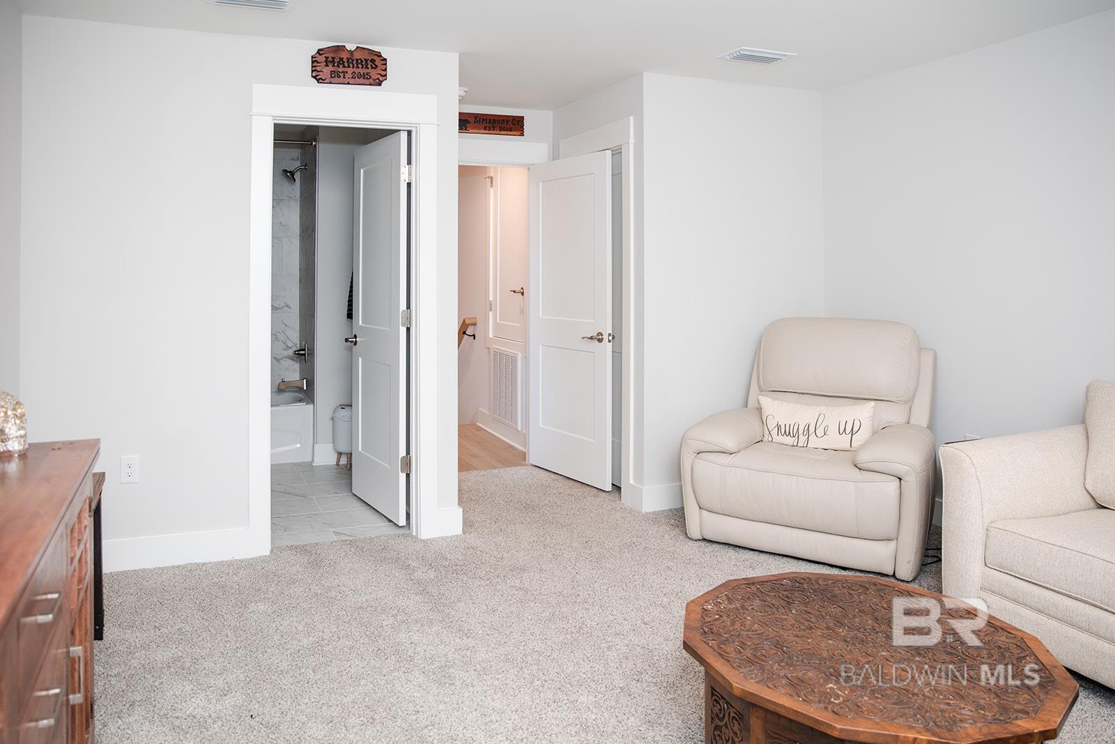 https://zimg.paragon.ice.com/ParagonImages/Property/PG/BCAR/397571/40/0/0/cf8d0a7902339be14573dd7e55348199/7/812cbe01f7dc6106b61e2bdb2ddbfbfd/397571-6d5356c3-7597-40d0-9859-2fbbe1156882.JPG