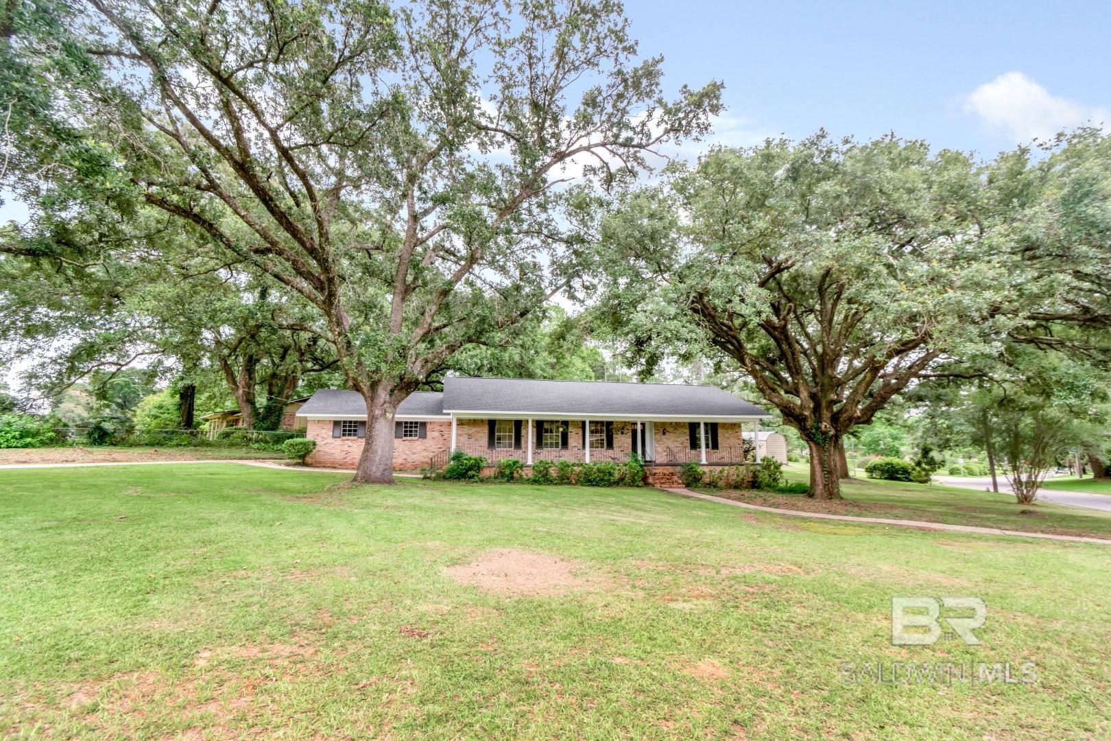 https://zimg.paragon.ice.com/ParagonImages/Property/PG/BCAR/397572/43/0/0/3bdd669c5f68dab7aa0c7066599795ea/7/a2a8c069788859c9d0a38b641438bfab/397572-fe137793-c2a5-493d-b7b2-7910a775bdf4.JPG