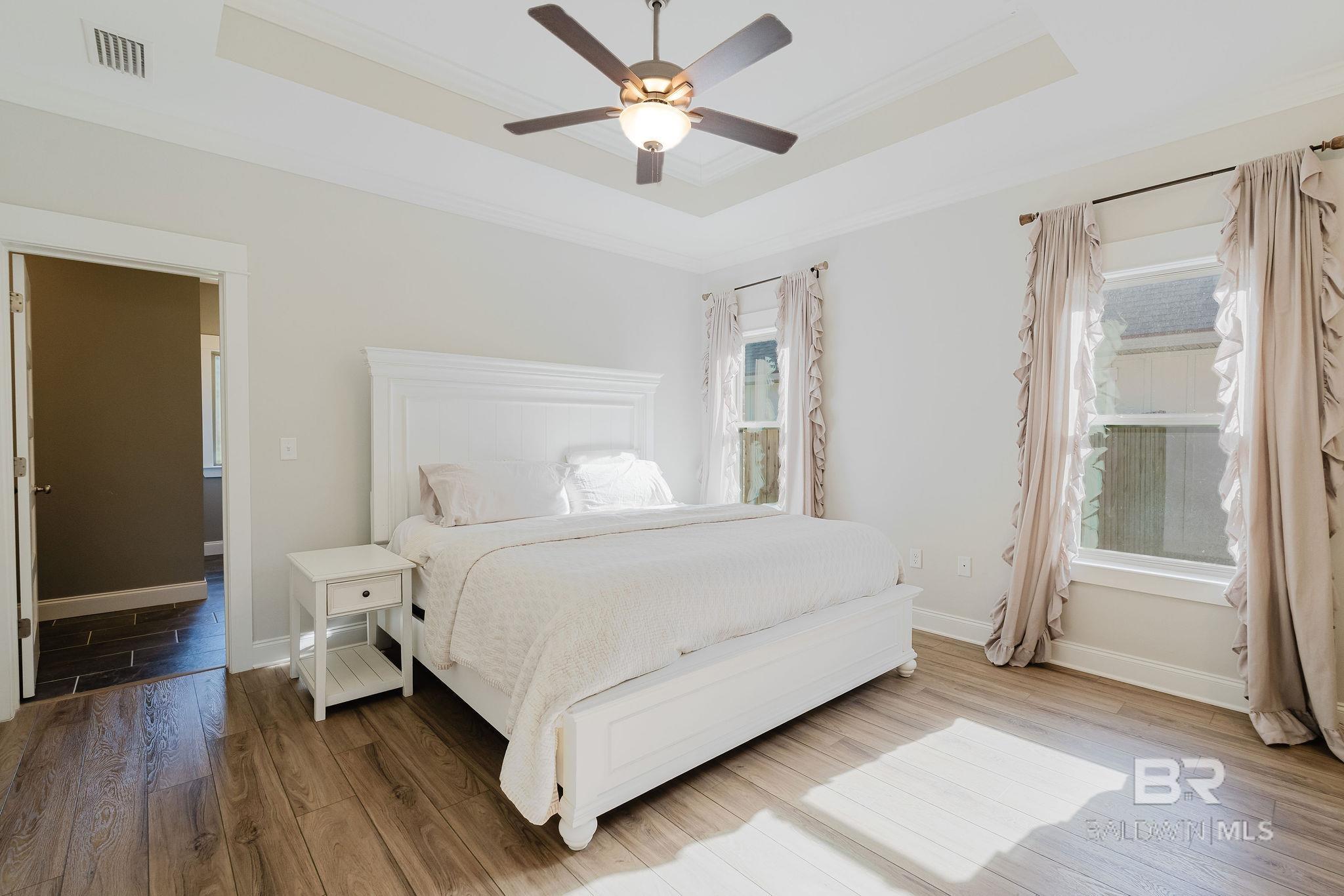https://zimg.paragon.ice.com/ParagonImages/Property/PG/BCAR/397612/12/0/0/2abc3cd39ffeb72e556b5035c1d17577/7/28e9b77979ac23958671046d8d125e96/397612-784be0af-92d9-4083-9cb9-d6fbde87b514.JPG