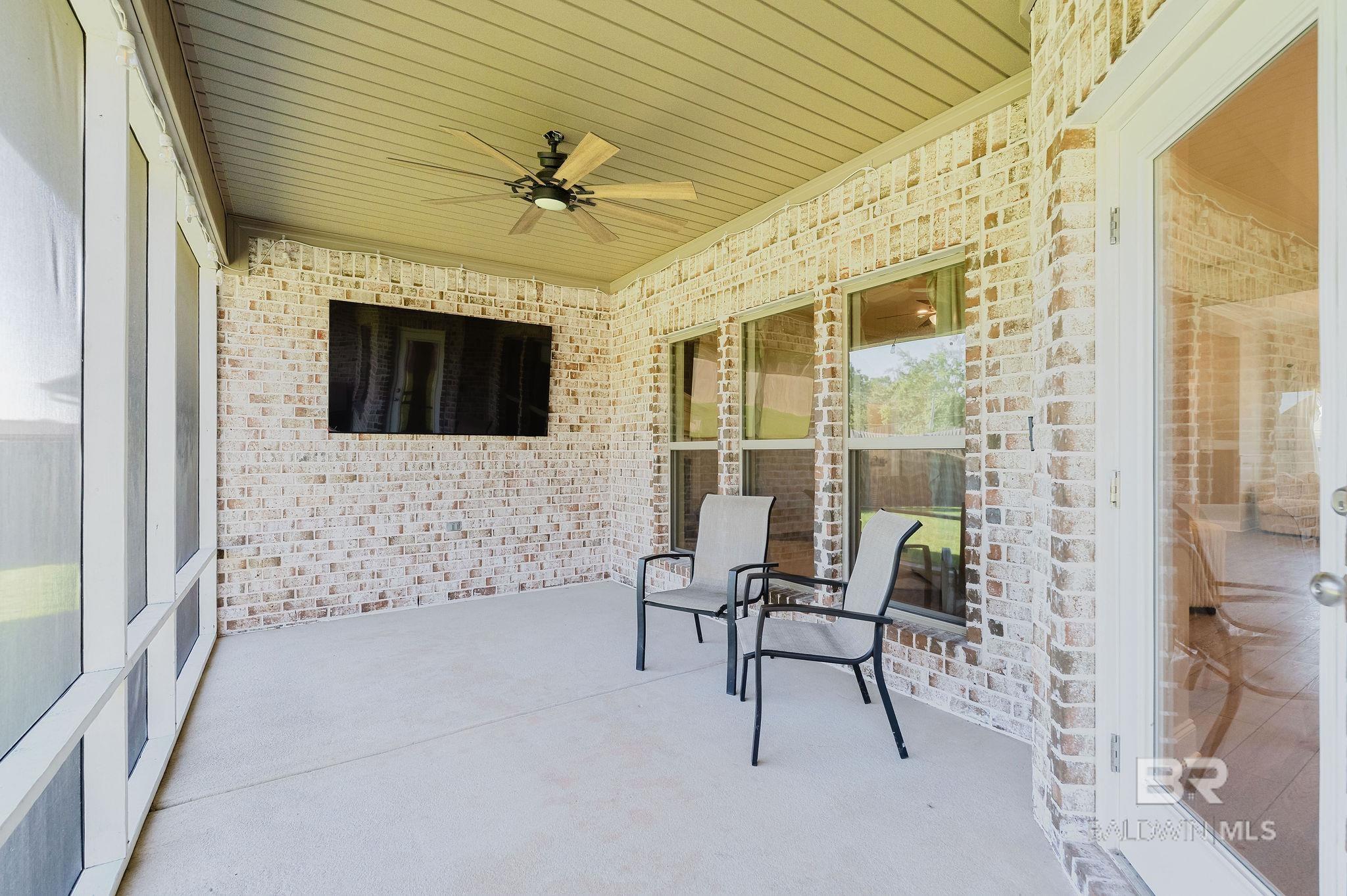 https://zimg.paragon.ice.com/ParagonImages/Property/PG/BCAR/397612/53/0/0/adb738614ea7fe76b70e2a42ca738656/7/28e9b77979ac23958671046d8d125e96/397612-c3542a15-02b8-470a-8e70-b20b952def3c.JPG