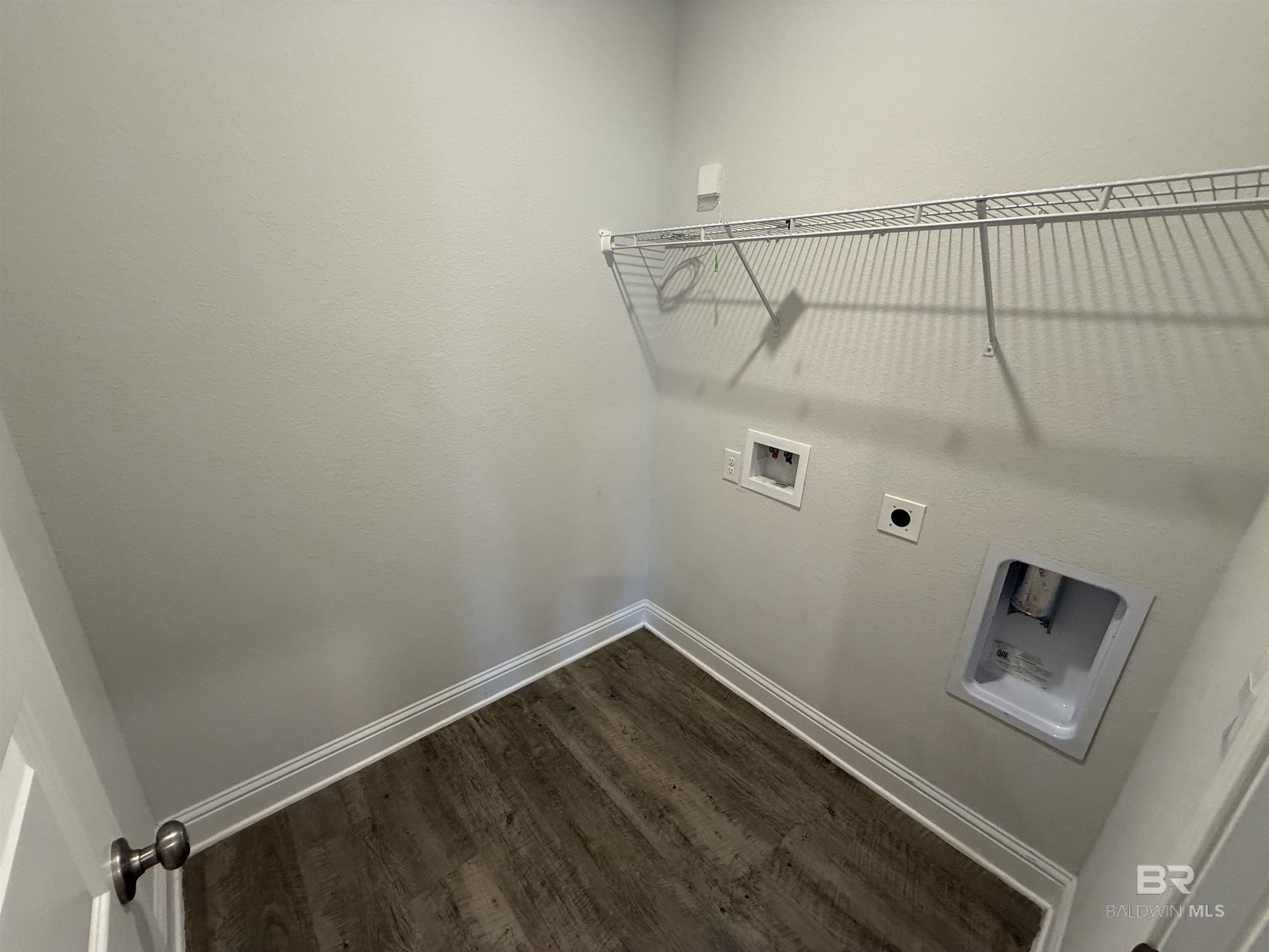 https://zimg.paragon.ice.com/ParagonImages/Property/PG/BCAR/397614/14/0/0/6bf5472df5251b122fc313096bf682f5/7/3ccac38aadd3b1e0d1bdff8ca78a8c69/397614-e87f4ecd-b13f-4e60-ab6a-d222d21f9e70.JPG