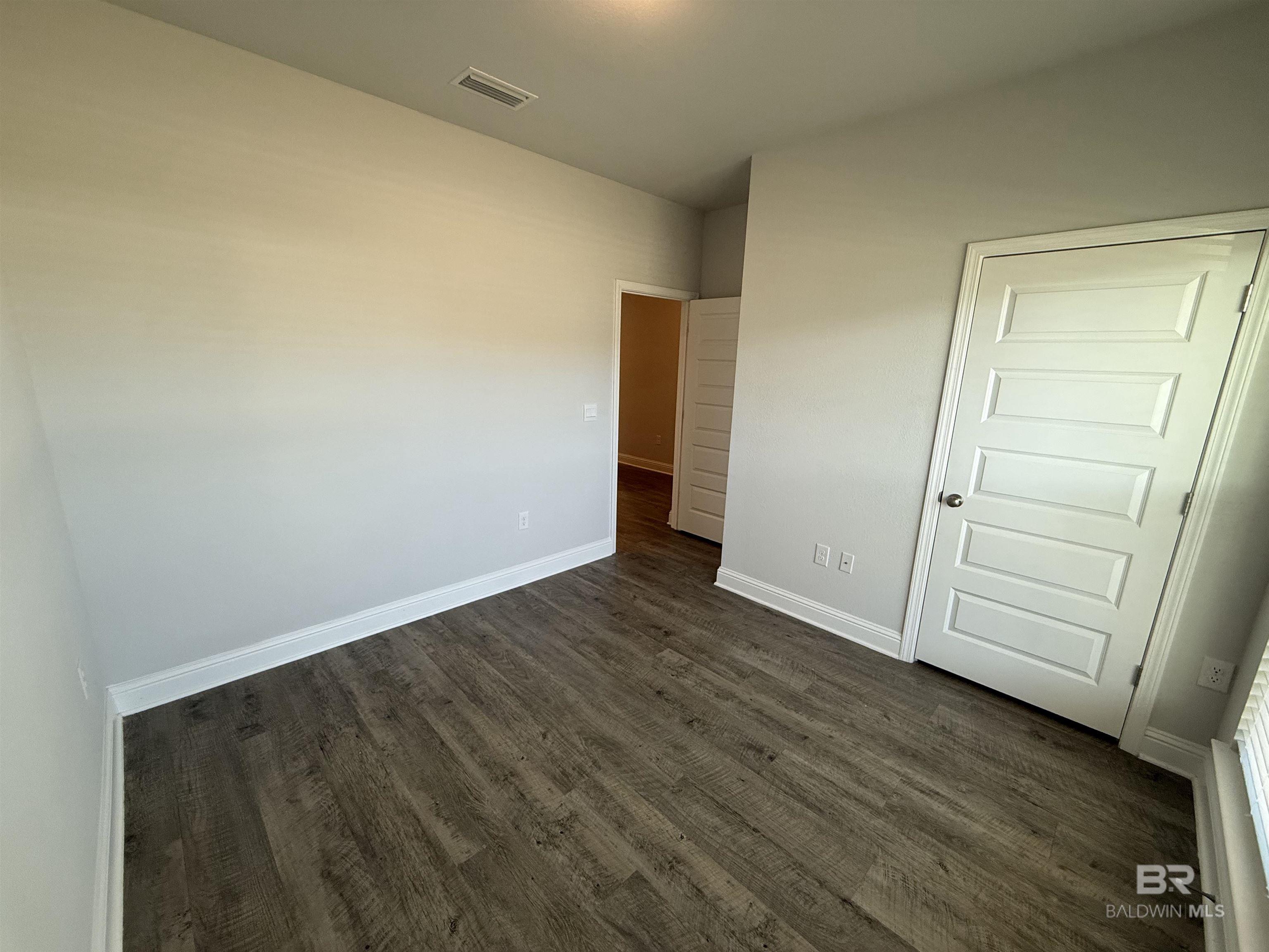 https://zimg.paragon.ice.com/ParagonImages/Property/PG/BCAR/397614/6/0/0/31aa6f6153116b5e81e76083e602541b/7/3ccac38aadd3b1e0d1bdff8ca78a8c69/397614-59fb7c61-e5ea-429c-aff2-92e69a4422aa.JPG