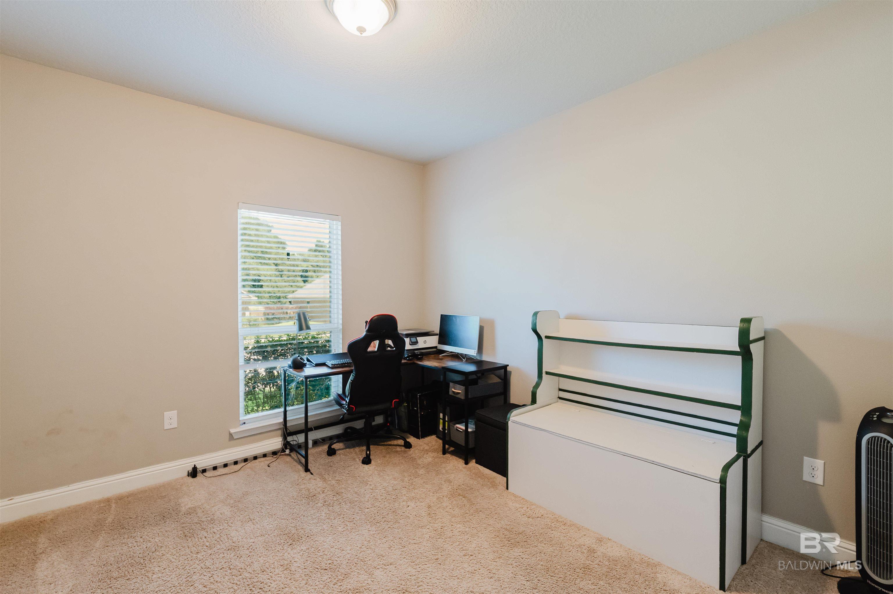 https://zimg.paragon.ice.com/ParagonImages/Property/PG/BCAR/397617/17/0/0/3877d07400638ff4d0519f8ac64abf44/7/83ae8d4299fc952a6867393747c47612/397617-10bd791a-b256-4518-954b-85a21692eb66.JPG