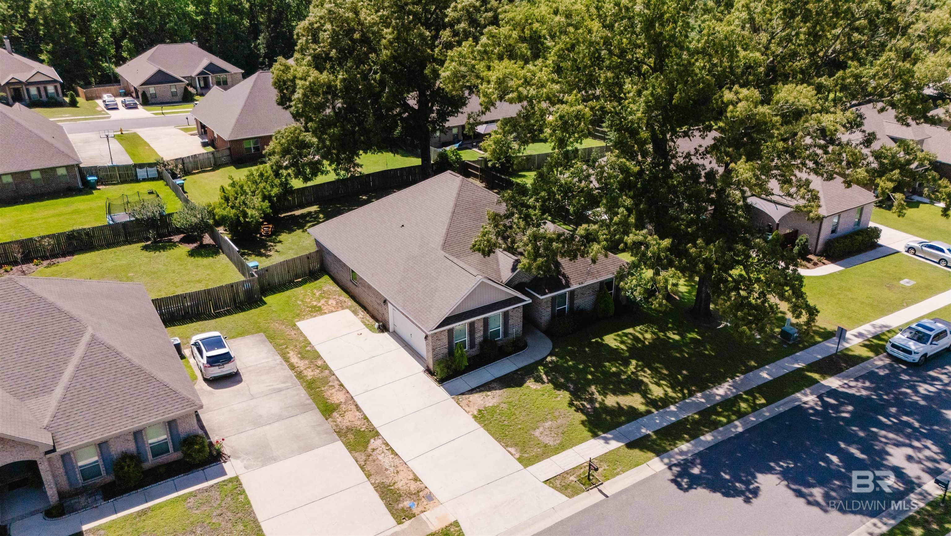 https://zimg.paragon.ice.com/ParagonImages/Property/PG/BCAR/397617/52/0/0/4c136e8992265972e7929cf3d4a70ce5/7/83ae8d4299fc952a6867393747c47612/397617-a9ed4382-3c71-44bb-87ac-8cf91c9b38a9.JPG