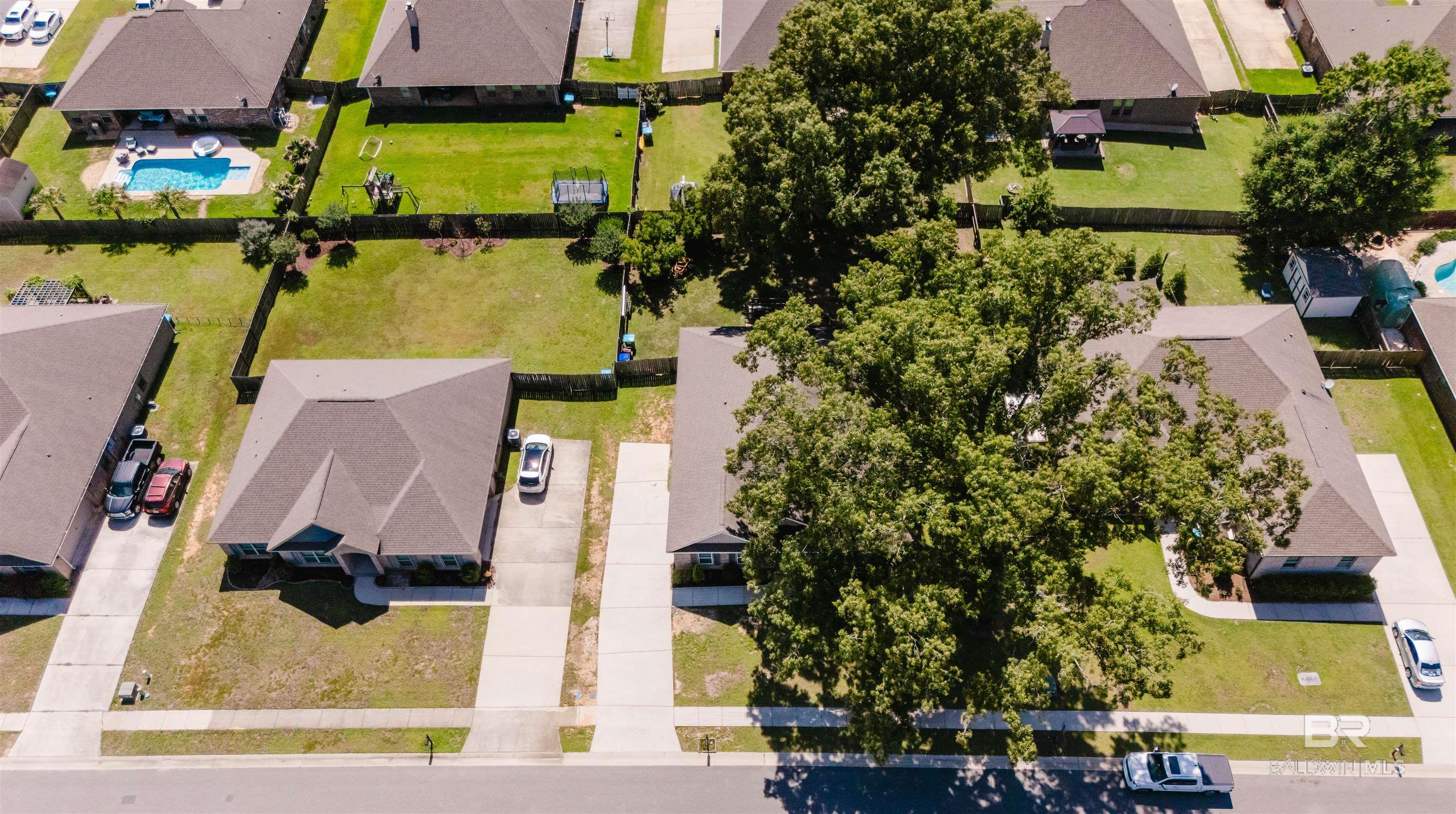 https://zimg.paragon.ice.com/ParagonImages/Property/PG/BCAR/397617/53/0/0/b7997b4c2ba4146cdd819ecbcc5a1f36/7/83ae8d4299fc952a6867393747c47612/397617-8fc41542-a4a5-438d-9829-a29486d67d4e.JPG