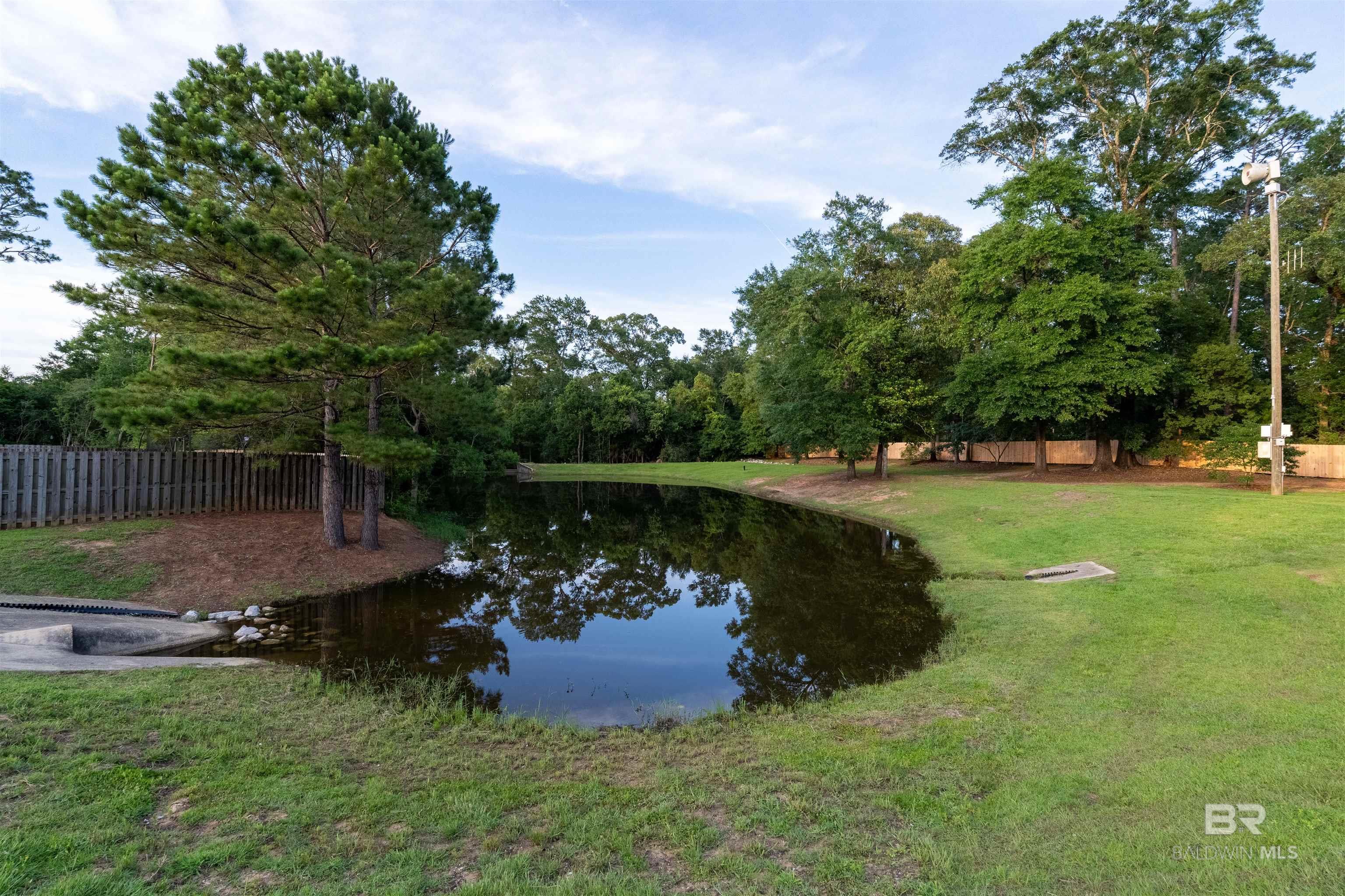 https://zimg.paragon.ice.com/ParagonImages/Property/PG/BCAR/397617/58/0/0/3ca0c4ce83c9df9b0977a90cabee7239/7/83ae8d4299fc952a6867393747c47612/397617-417ddd4c-9908-4768-b1bd-4f48fcea9784.JPG