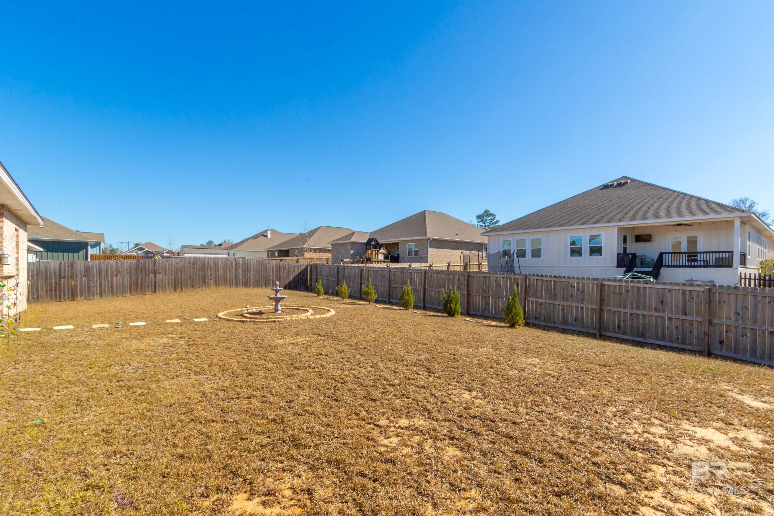 https://zimg.paragon.ice.com/ParagonImages/Property/PG/BCAR/397633/10/0/0/1d8383cbe14631548b0268f00e1f7c96/7/50efe8f179fa7adb1ed21df45cf69de9/397633-297d5601-69d5-4788-90fe-e64b5ea2d9da.JPG