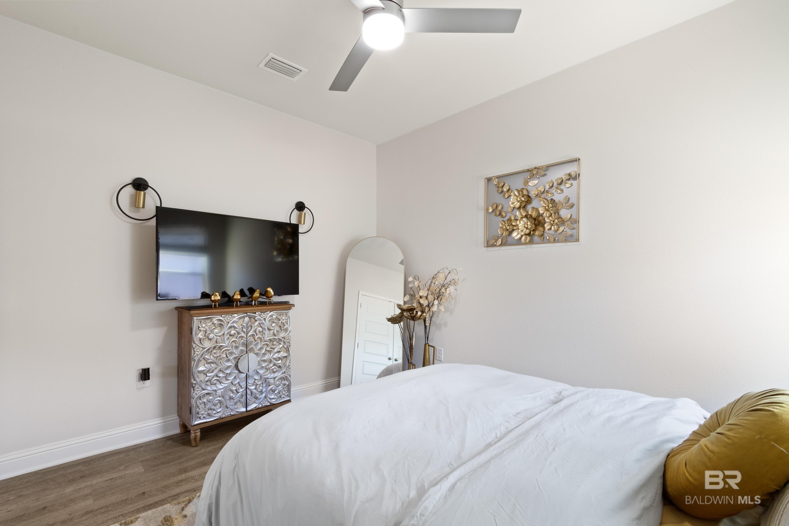 https://zimg.paragon.ice.com/ParagonImages/Property/PG/BCAR/397633/15/0/0/a59ca9986841d605e2bce855e988f4cc/7/50efe8f179fa7adb1ed21df45cf69de9/397633-a3739d7b-41f9-4519-9213-e63bdd72516c.JPG