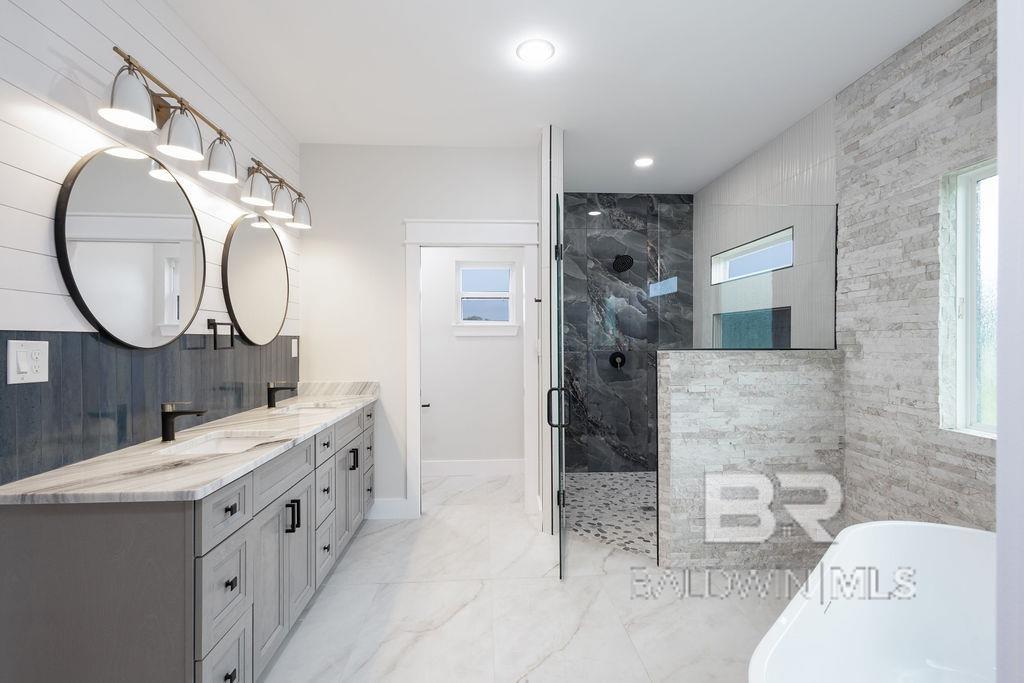 https://zimg.paragon.ice.com/ParagonImages/Property/PG/BCAR/397639/11/0/0/7bef788e9f84db1c76fc4ff21d310c11/7/9826c4011117ad203f31d5176740dd89/397639-7646a53f-5082-48f1-b8ad-71567bf07309.JPG