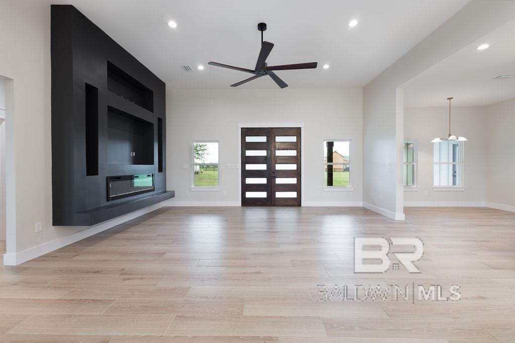 https://zimg.paragon.ice.com/ParagonImages/Property/PG/BCAR/397639/27/0/0/816b421d643caffd812abed2c093523c/7/9826c4011117ad203f31d5176740dd89/397639-8bdeb953-b19b-4a2d-8c4f-818485ca6e15.JPG