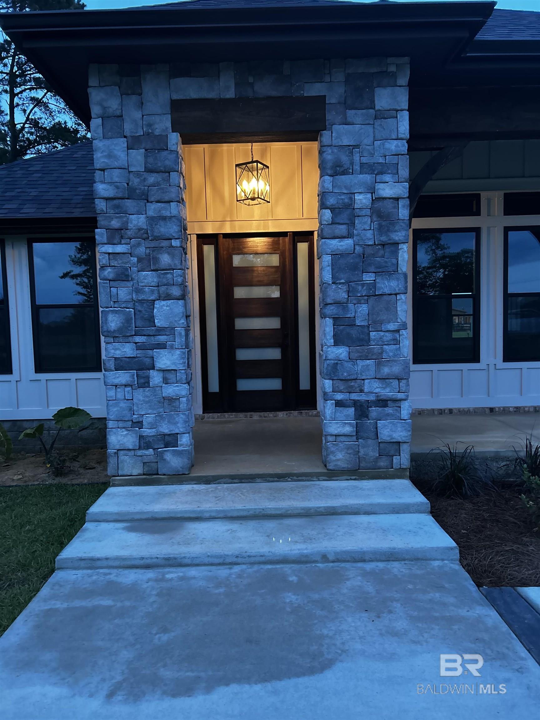 https://zimg.paragon.ice.com/ParagonImages/Property/PG/BCAR/397639/39/0/0/22870cdc88b5d76c9d78cb5835847ce0/7/9826c4011117ad203f31d5176740dd89/397639-19ac6f16-3183-4ced-bd07-caca301e4b24.JPG