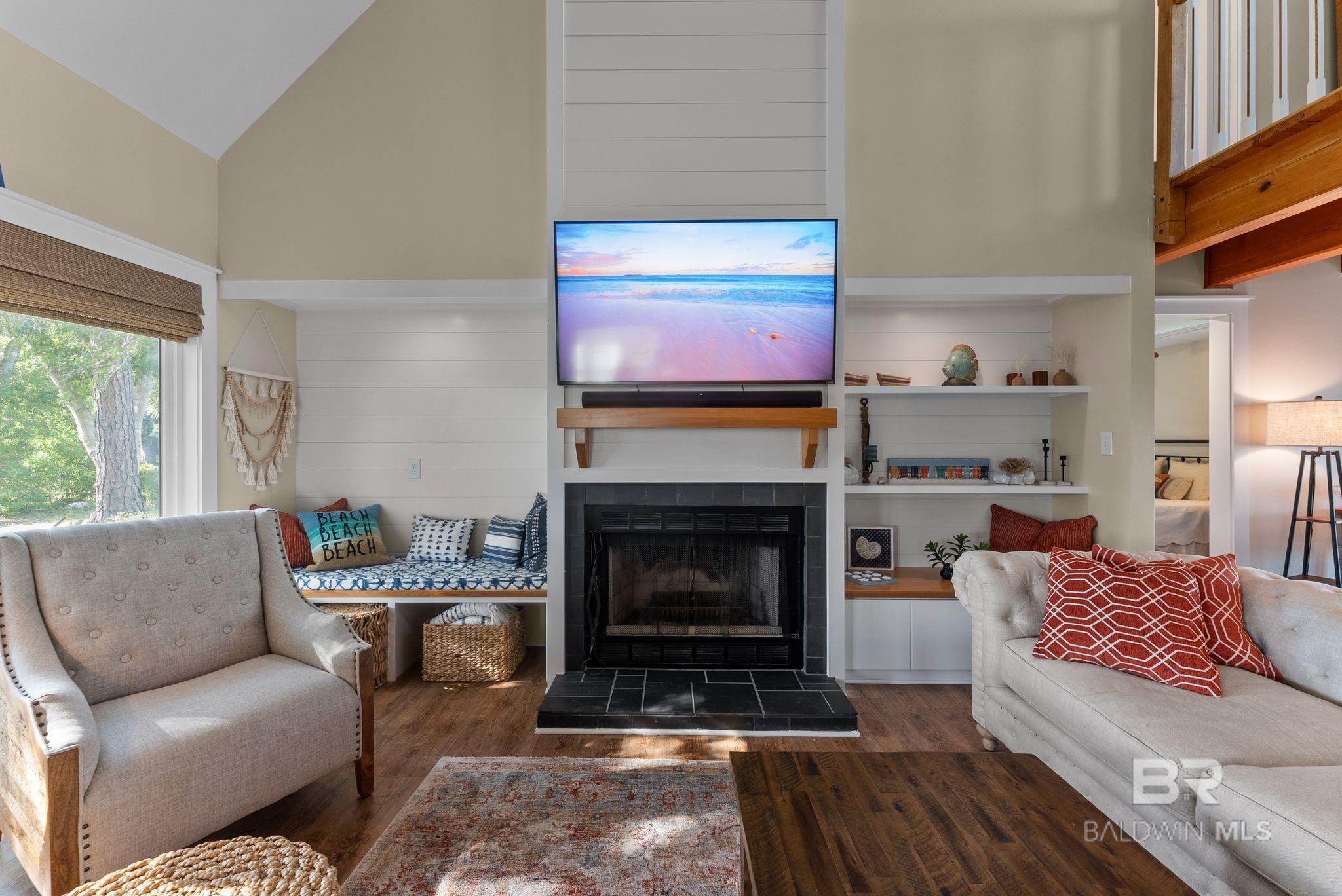 https://zimg.paragon.ice.com/ParagonImages/Property/PG/BCAR/397654/10/0/0/3ffdf15d915a7be19b84cb4e1377c5ef/7/002b91971f60b42e3bd23bf40ddc1f18/397654-6e93e34c-34ac-4c9c-9bb5-0588e9a4778c.JPG