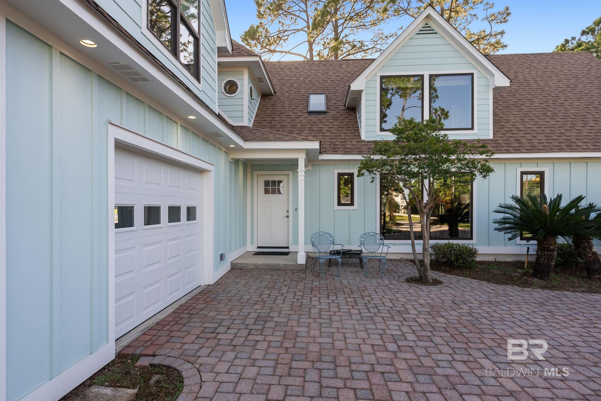 https://zimg.paragon.ice.com/ParagonImages/Property/PG/BCAR/397654/2/0/0/ac85950fc0f7ff7b34c89ab9b4087a45/7/002b91971f60b42e3bd23bf40ddc1f18/397654-c7e6cbdf-2545-4aa1-bf67-194d2d49c1d9.JPG