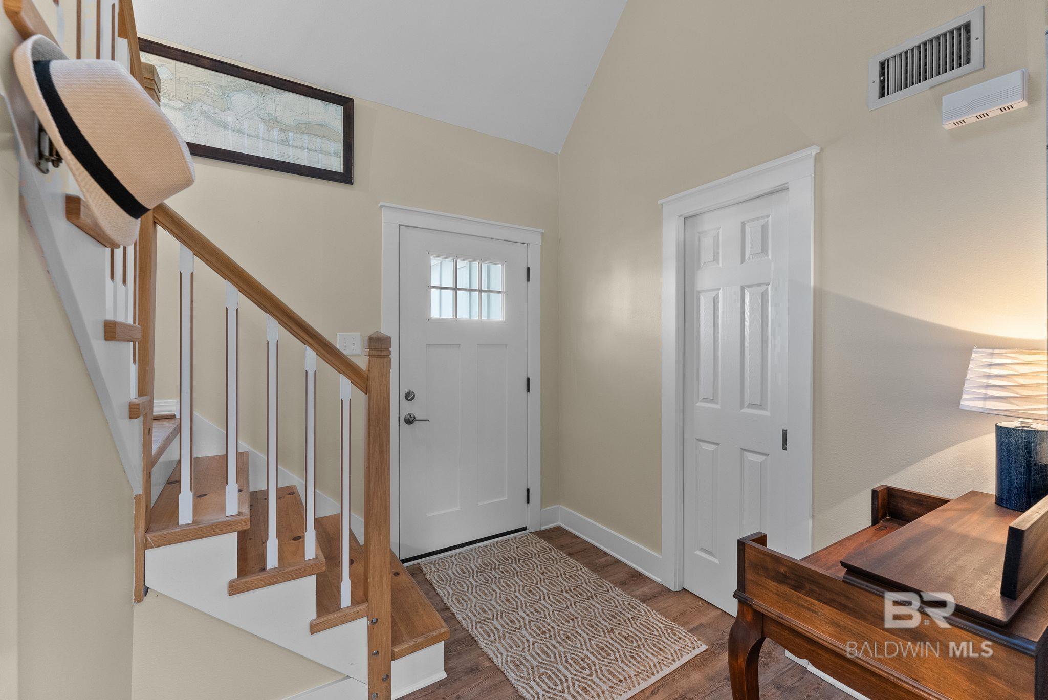 https://zimg.paragon.ice.com/ParagonImages/Property/PG/BCAR/397654/4/0/0/97d28f33de8bcc3db2a9fbfb0c88b0b3/7/002b91971f60b42e3bd23bf40ddc1f18/397654-010ad026-b9bb-4ae4-b4ce-e599a858362b.JPG