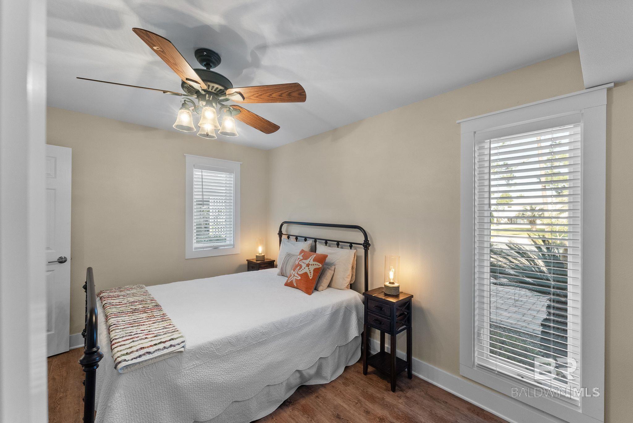 https://zimg.paragon.ice.com/ParagonImages/Property/PG/BCAR/397654/44/0/0/832c75056c06df5b972ce88438449eeb/7/002b91971f60b42e3bd23bf40ddc1f18/397654-e841c639-07fb-4887-b60f-82dd737e1a6a.JPG